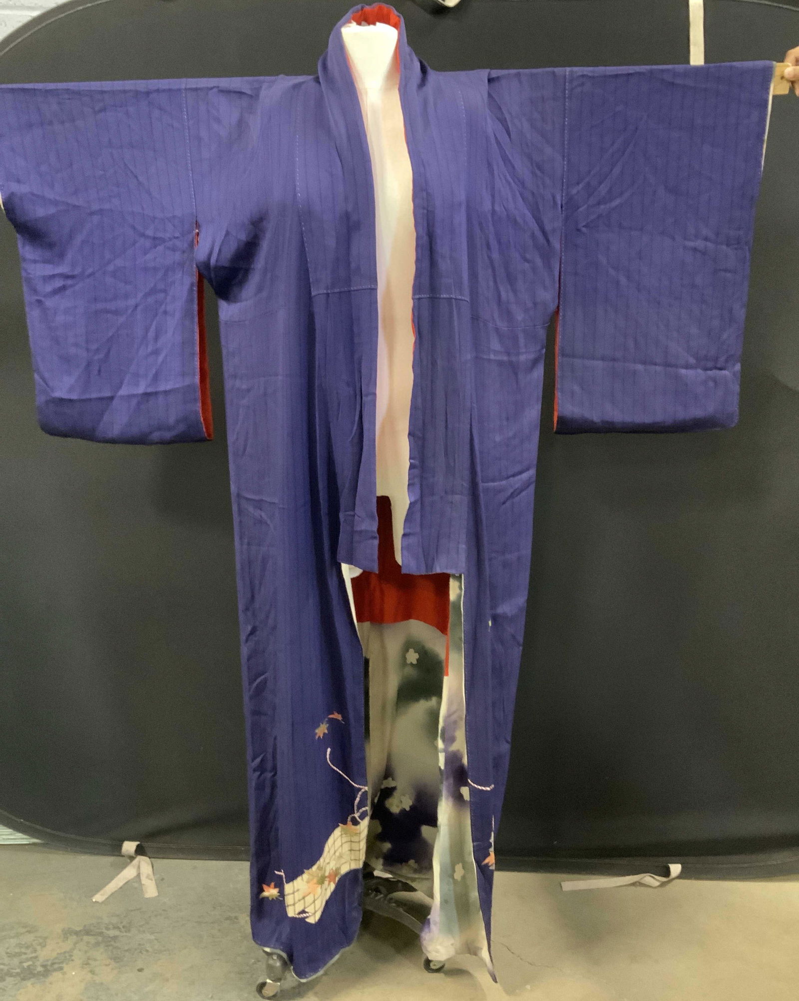 Hand Sewn JAPANESE KIMINO SILK ROBE, Vntg (1 of 13)