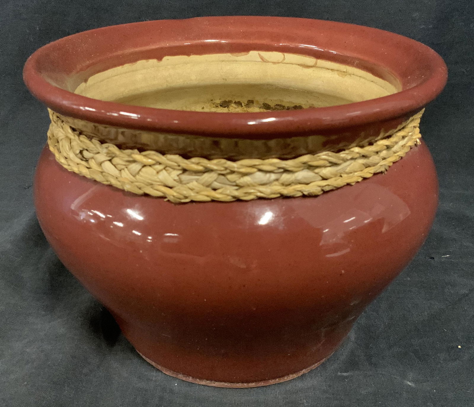 Red Ceramic Pot with Braided Rope (1 of 6)