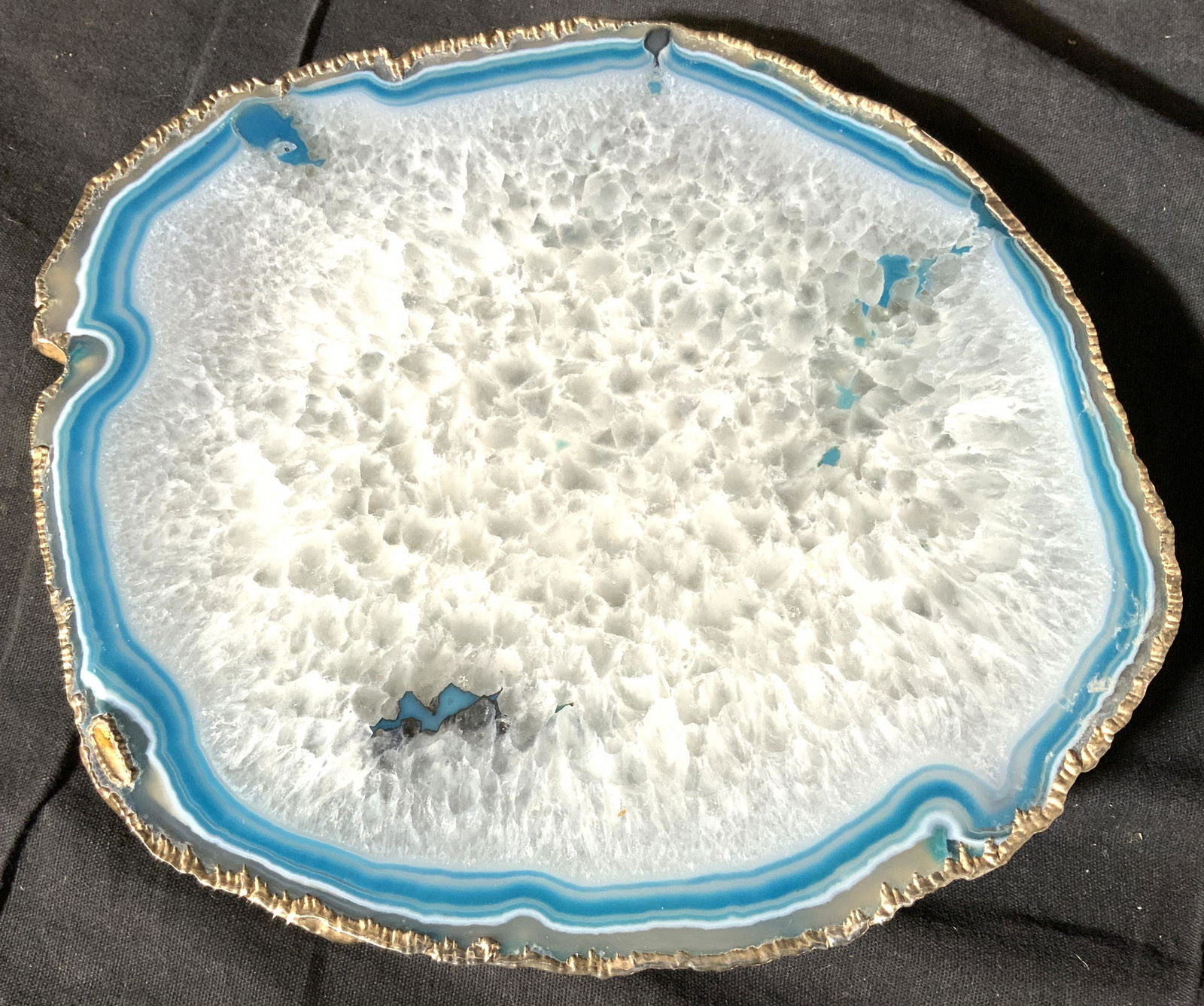 Geode Slice W Metallic Outer Luster (1 of 8)