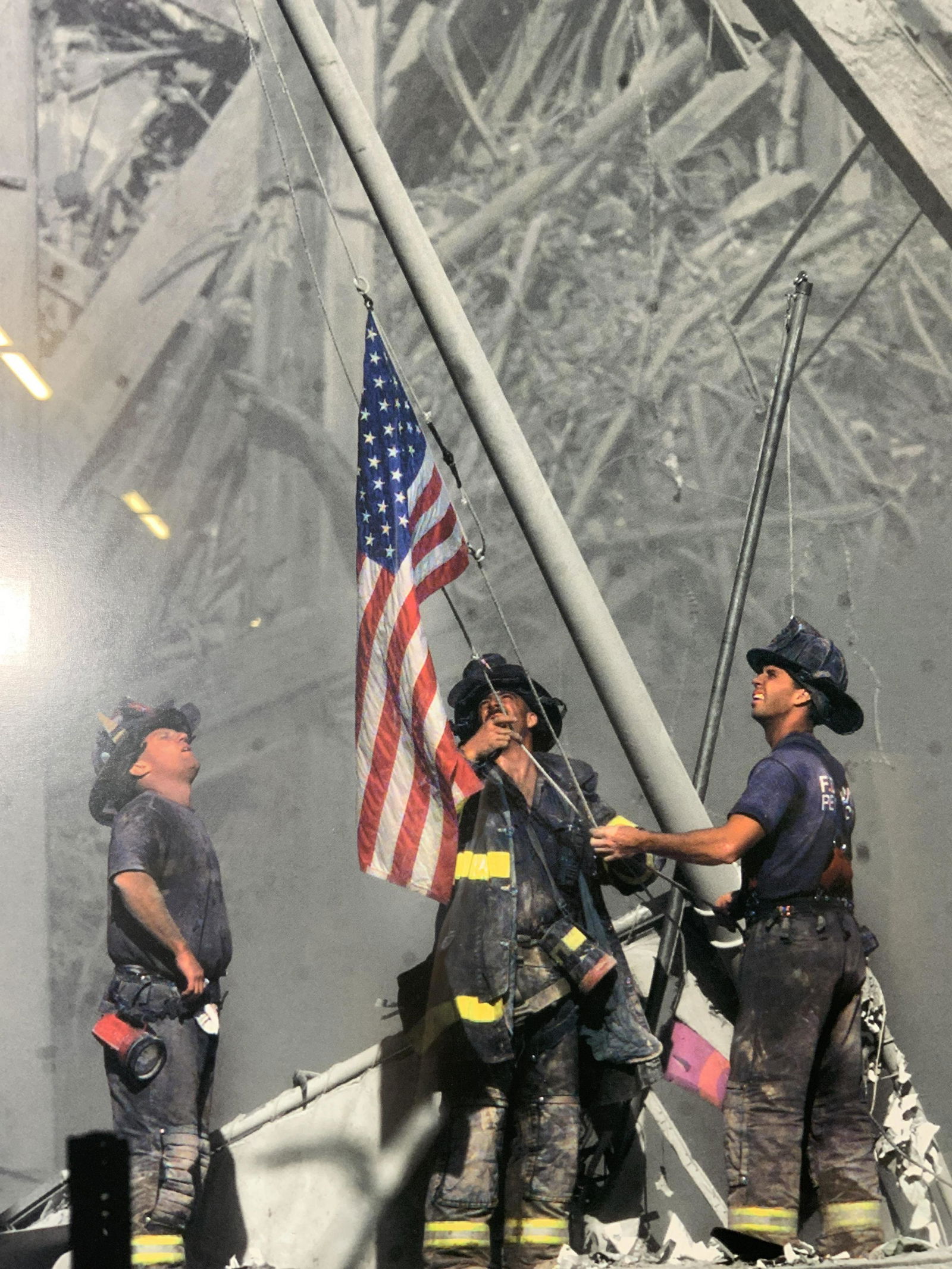 THOMAS FRANKLIN 9/11 Heroes Photo & Stamps (1 of 9)