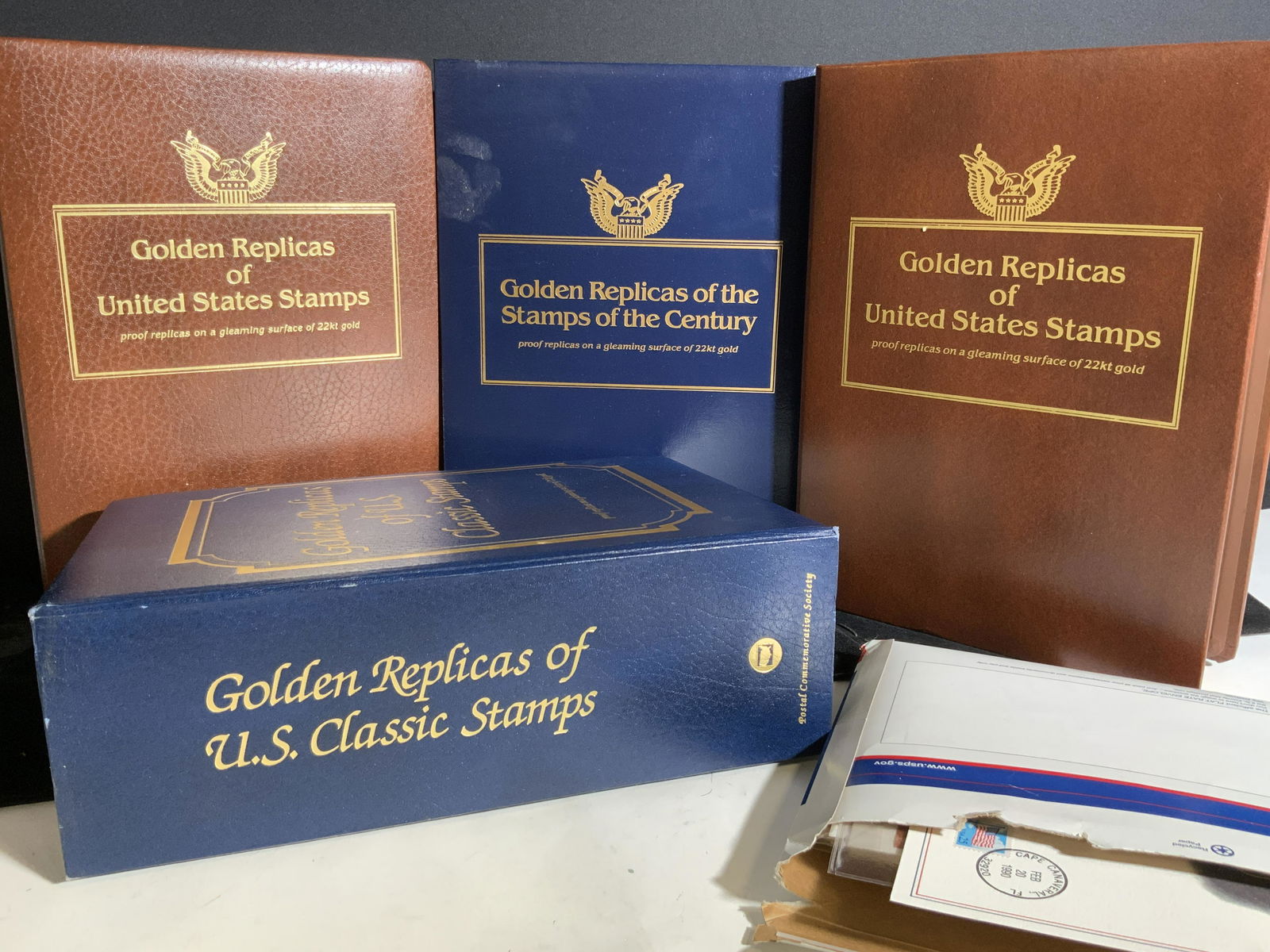 Lot Collectible GOLDEN REPLICA Stamps in Binders (1 of 10)