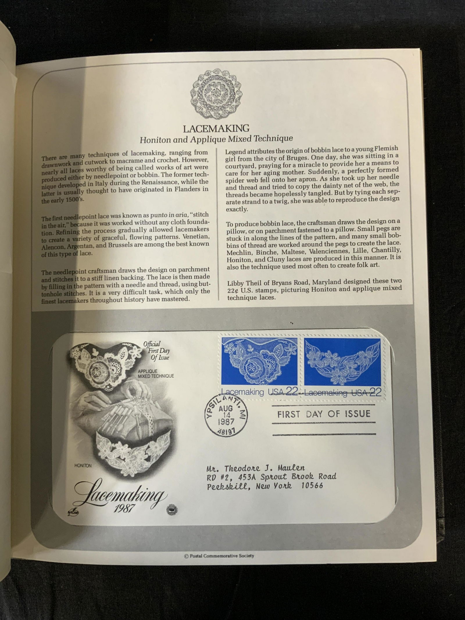 Lot 3 Commemorative Stamp Books (1 of 8)