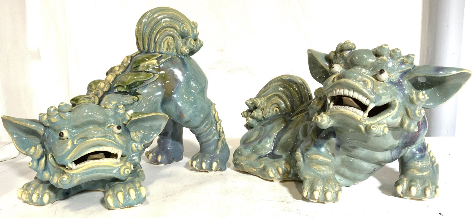 Lot 2 Signed Vintage Glazed Ceramic Foo Dogs (1 of 18)