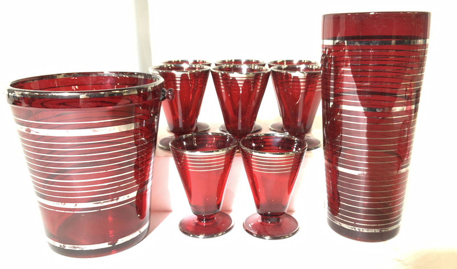 Retro Barware Set 10 Ruby Red Glassware (1 of 10)