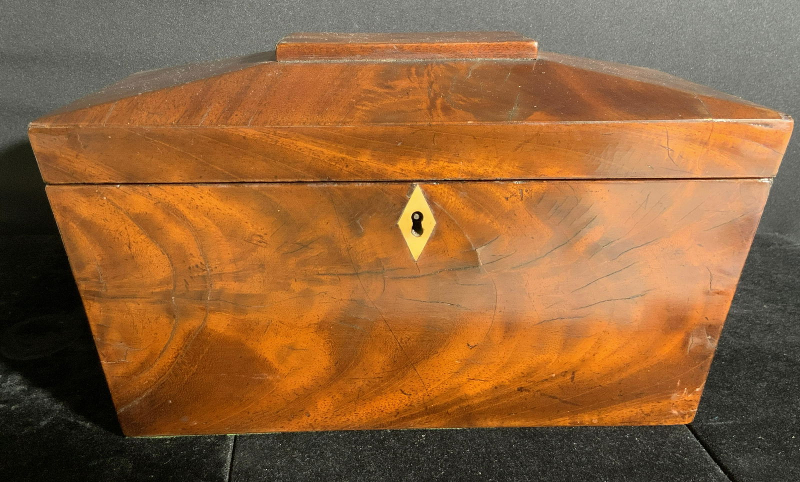Antique Collectible English Wooden Keepsake Box (1 of 16)