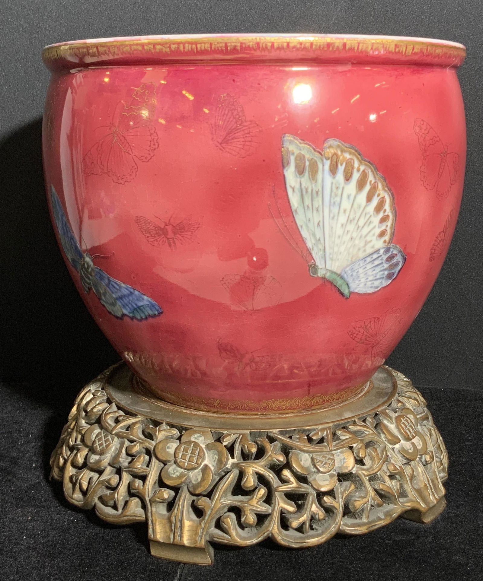 CARLTON ARMAND Signed Ceramic Cache Pot W/ Stand (1 of 18)