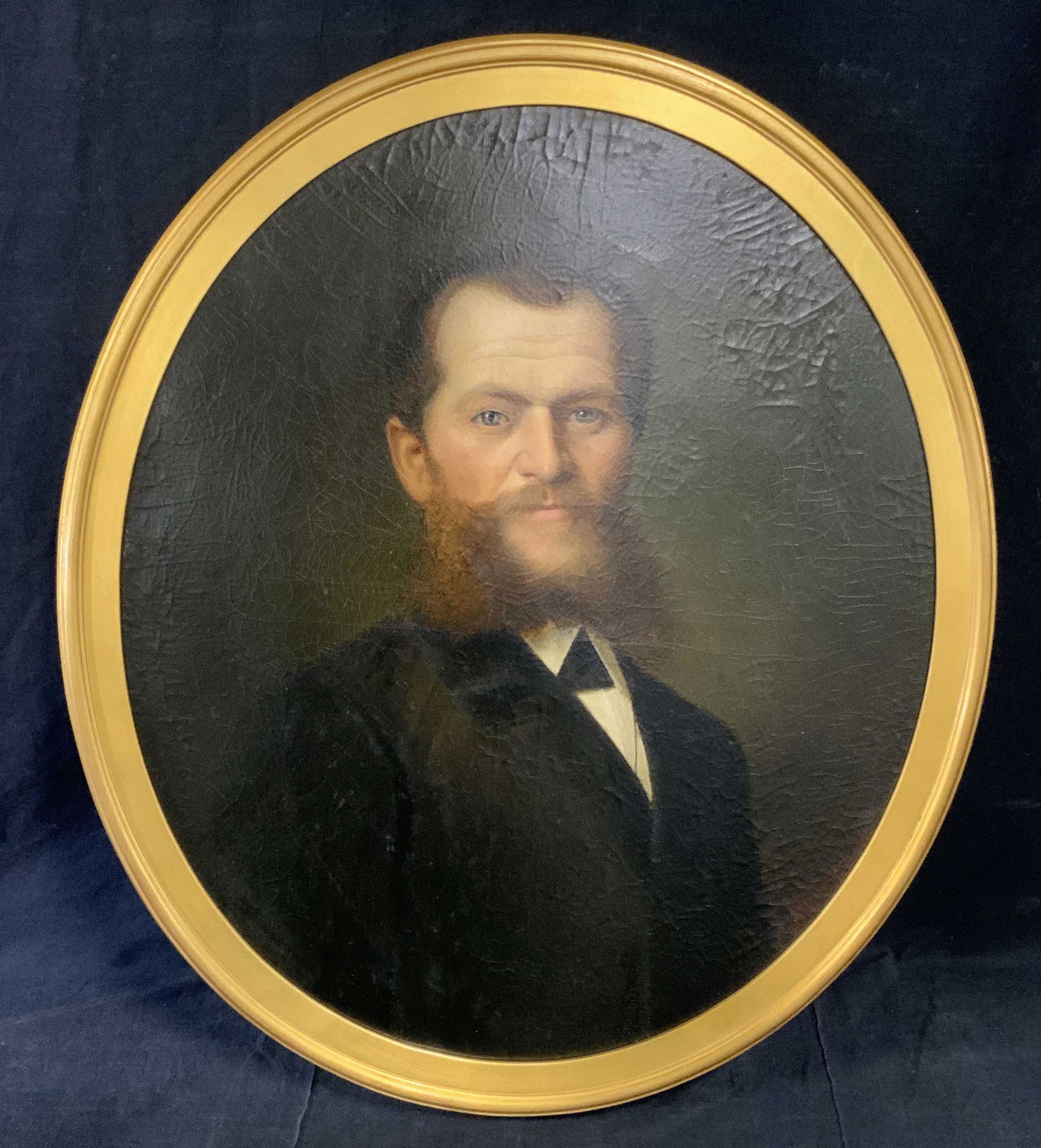 C.G.MITTENZWEY Antique Oil on Board Portrait: C.G.MITTENZWEY Antique Oil on Board Portraiture, no apparent inscriptions or signatures to piece, subject a man in suit with a long red beard, gilt wood oval frame, measures 30.5 inches tall by 26 inc