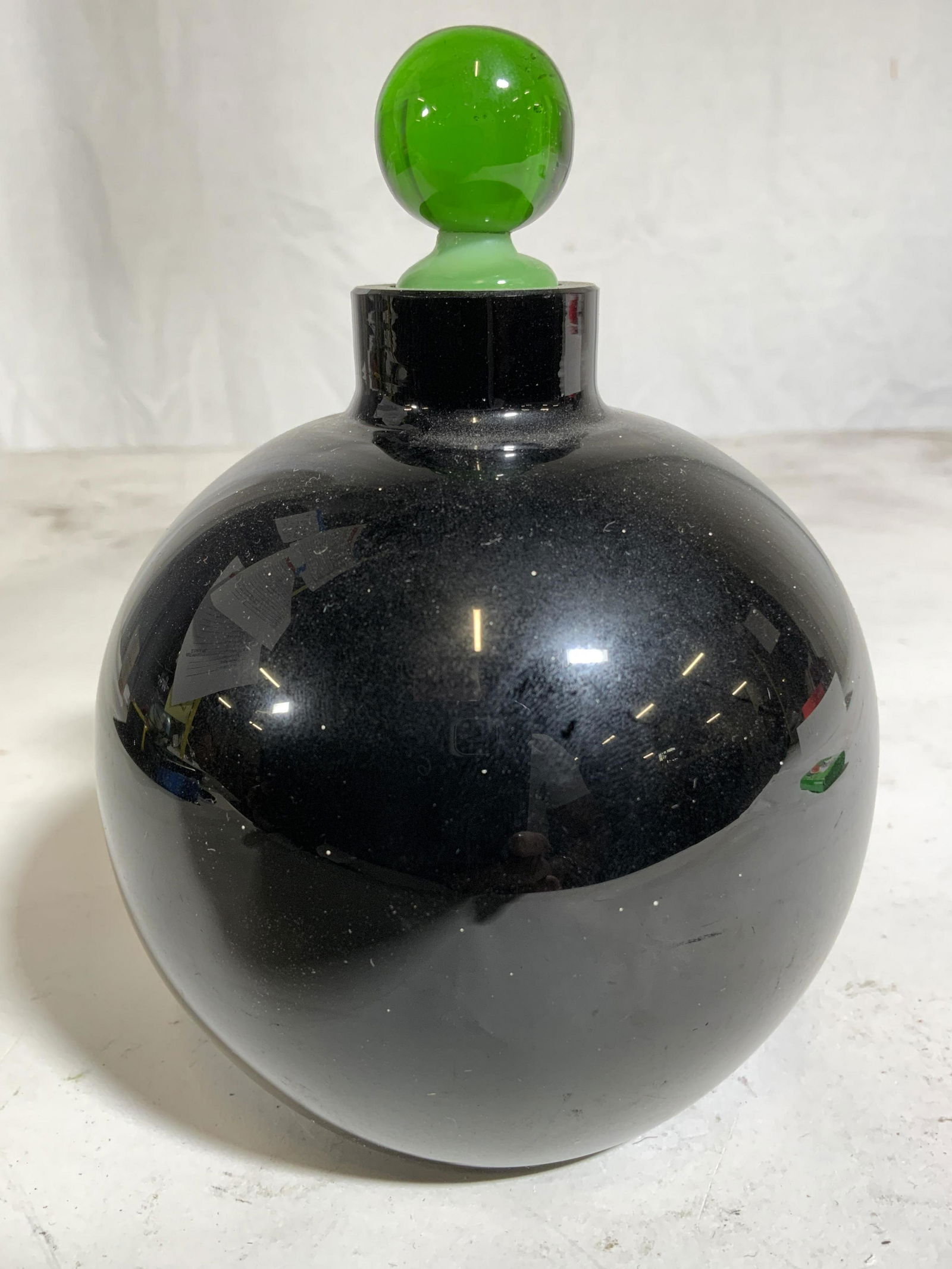 Vintage Art Glass Perfume Bottle W Stopper (1 of 10)