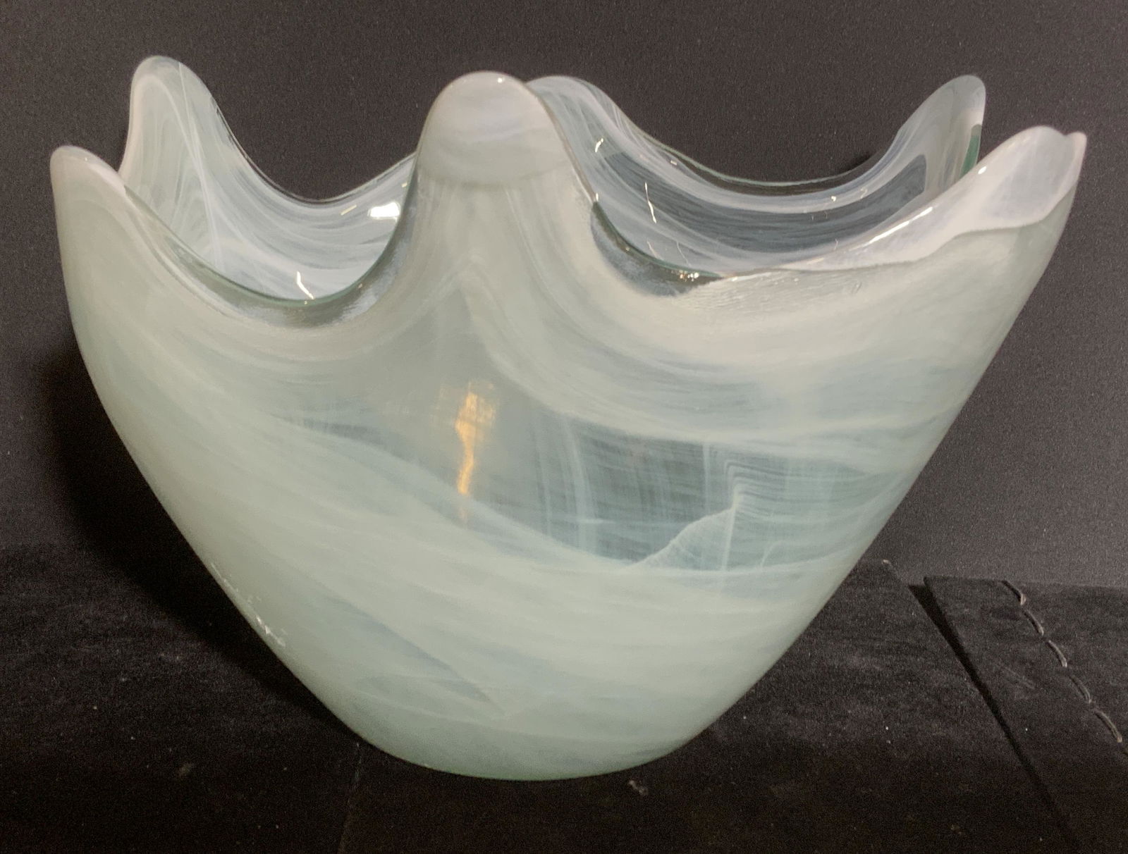 Hand made Recycled Art Glass Made in Spain Jun 16, 2021 The Benefit