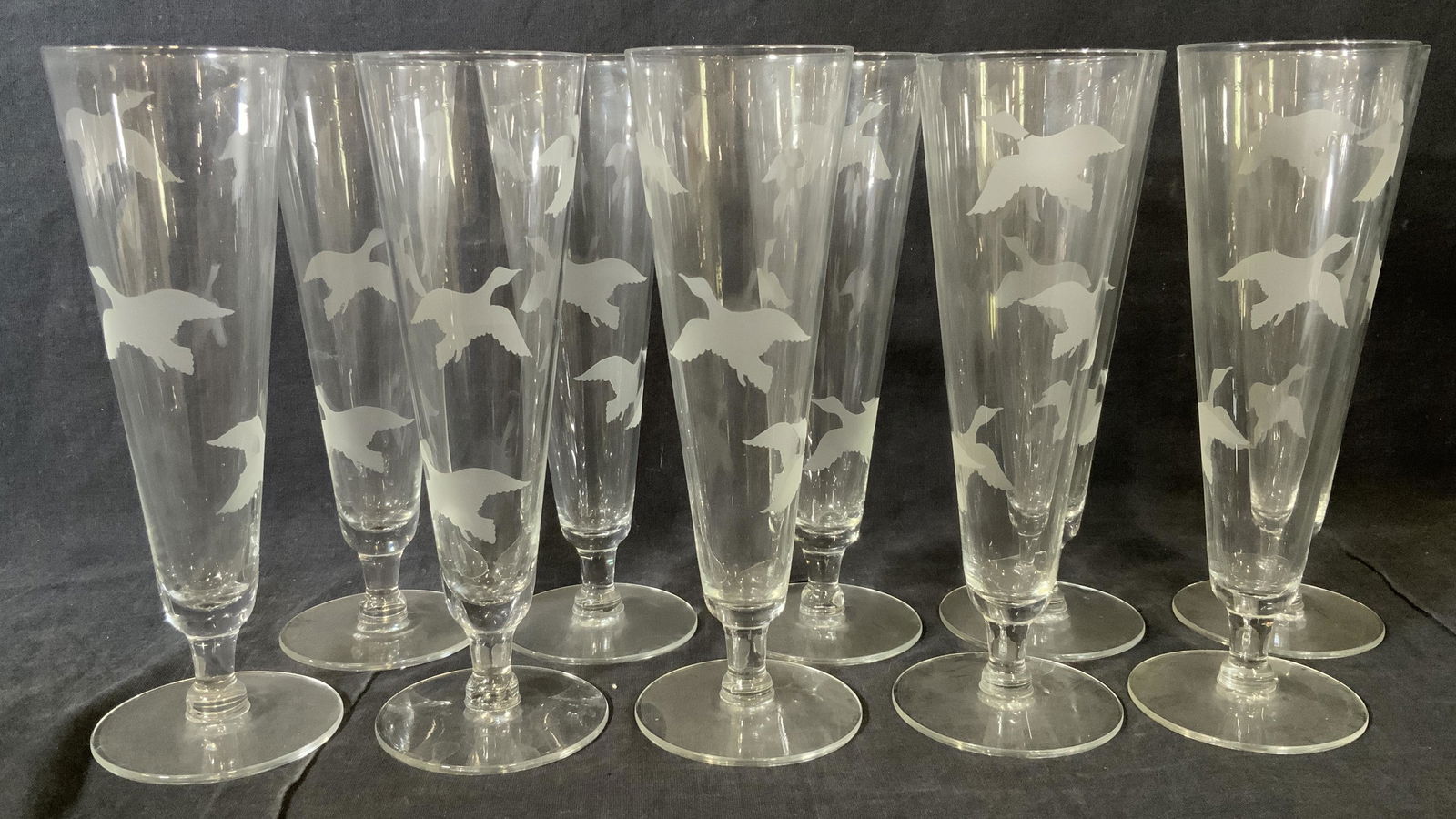 10 Frosted Bird Motif Crystal Stemware (1 of 9)