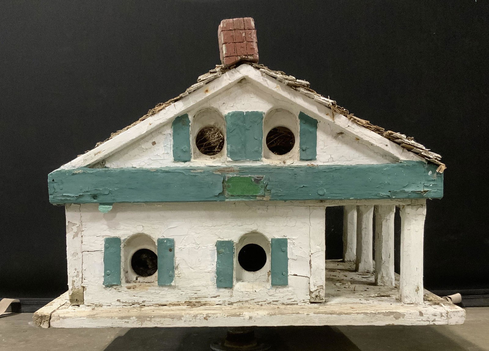 Antique Wooden Bird House (1 of 10)