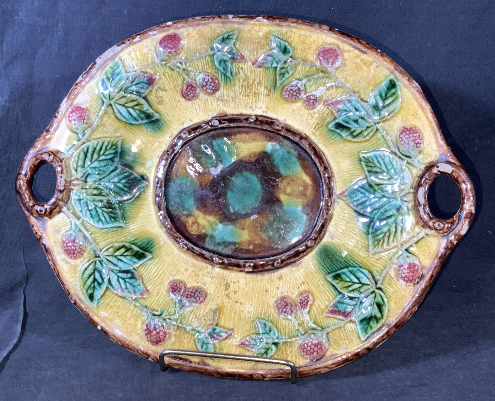 Collect Antique Ceramic Majolica Serving Platter (1 of 12)