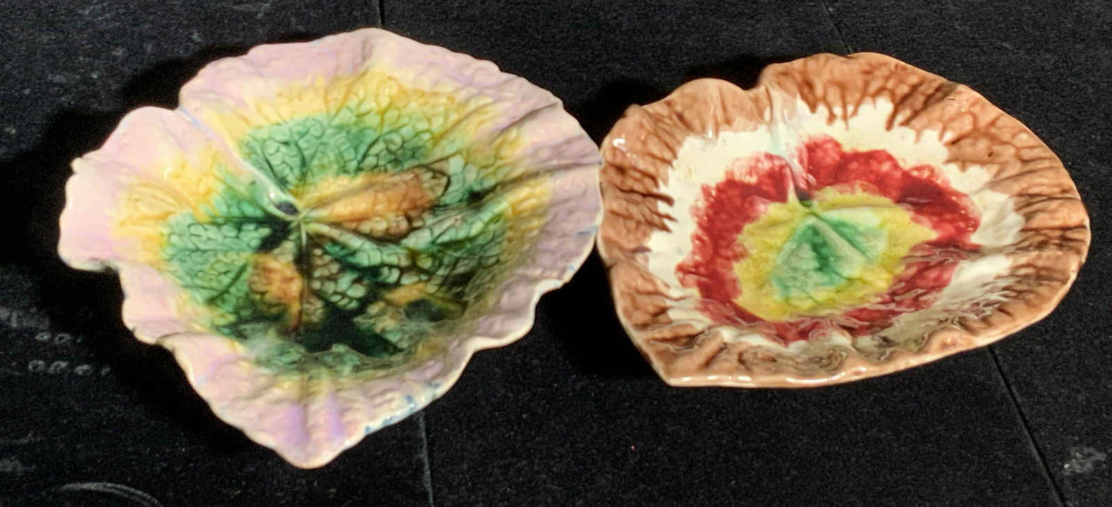 Lot 2 Antique Begonia Leaf Majolica Trinket Dishes (1 of 17)