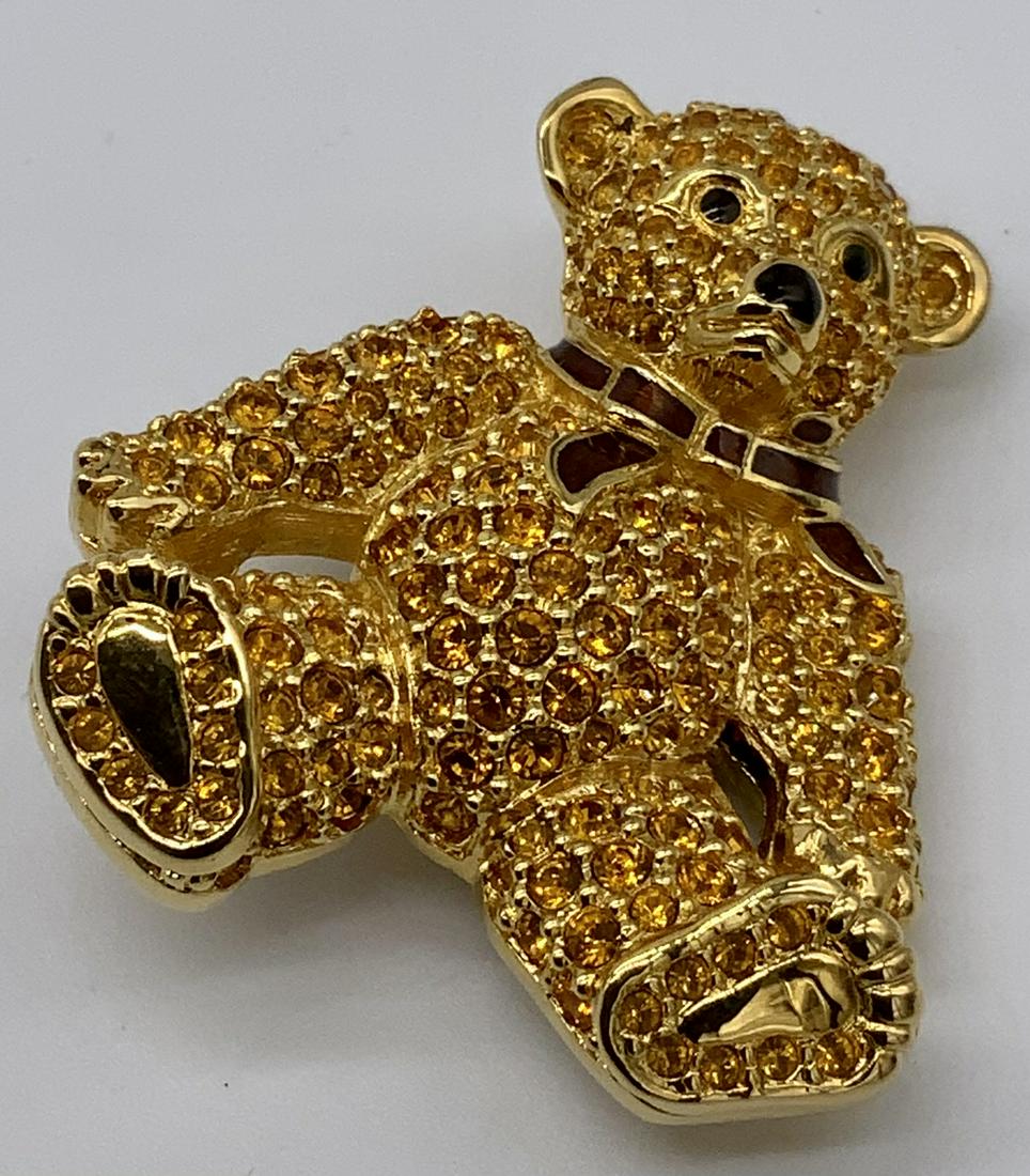 SWAROVSKI Teddy Bear Pin (1 of 10)