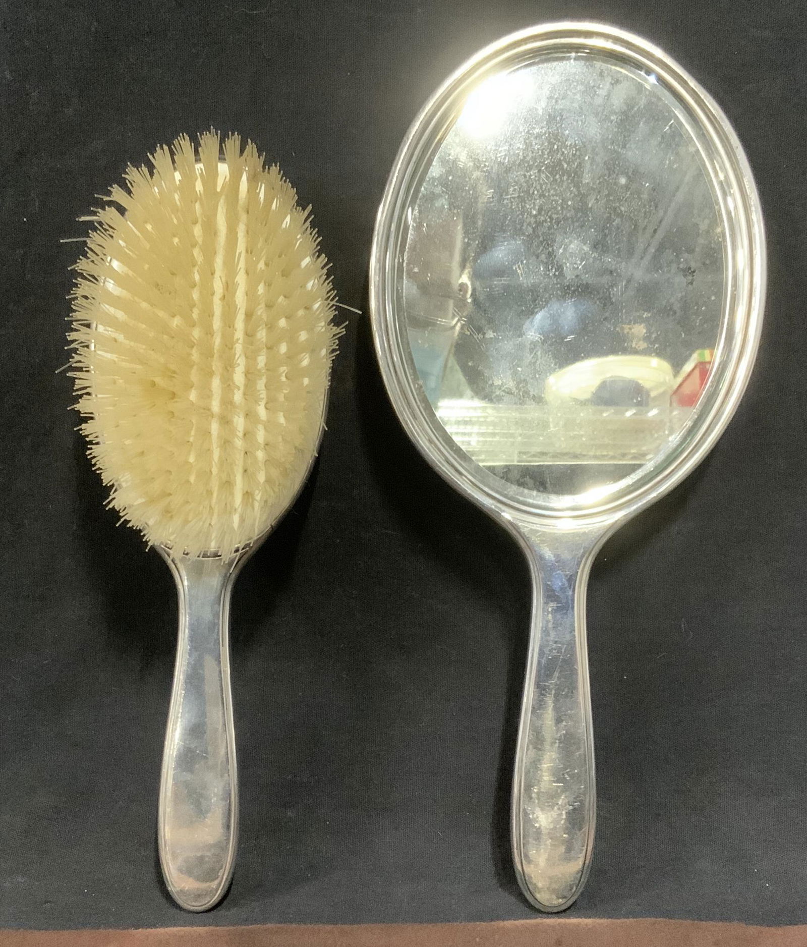 TIFFANY & Co Sterling Mirror & Brush Set (1 of 11)