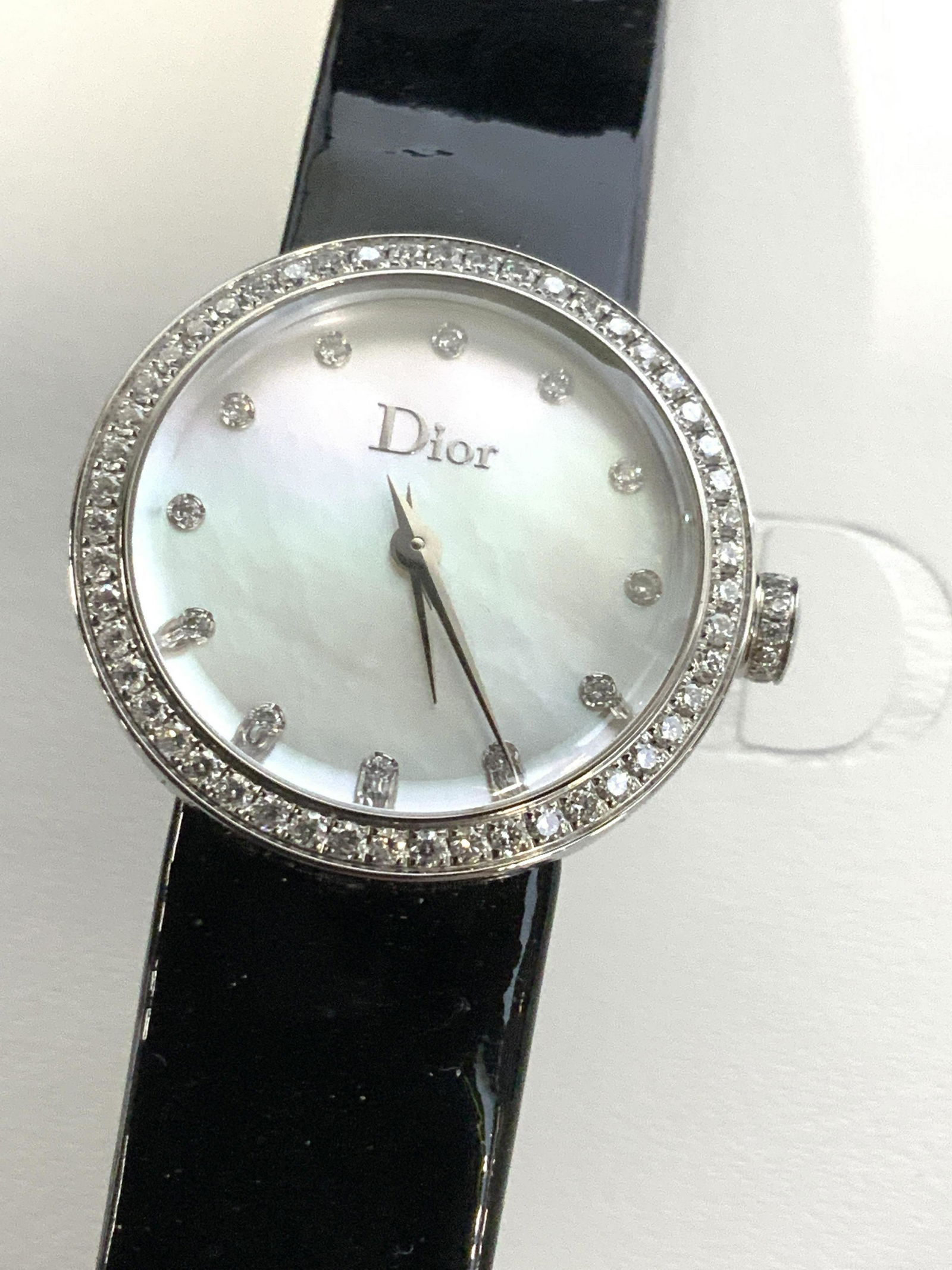 La D de DIOR DIAMOND MOP WATCH, org everything (1 of 20)