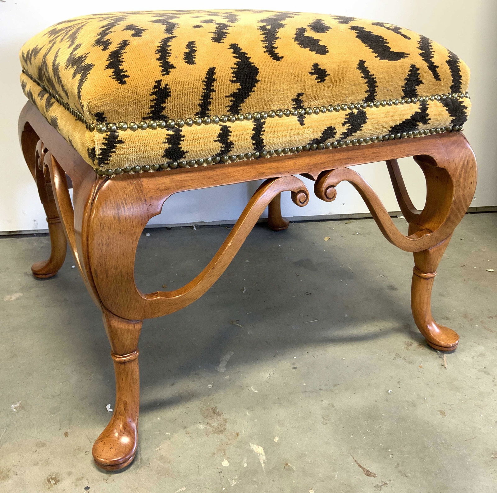 WILLIAM SWITZER Queen Anne Ottoman W Tiger Print (1 of 11)