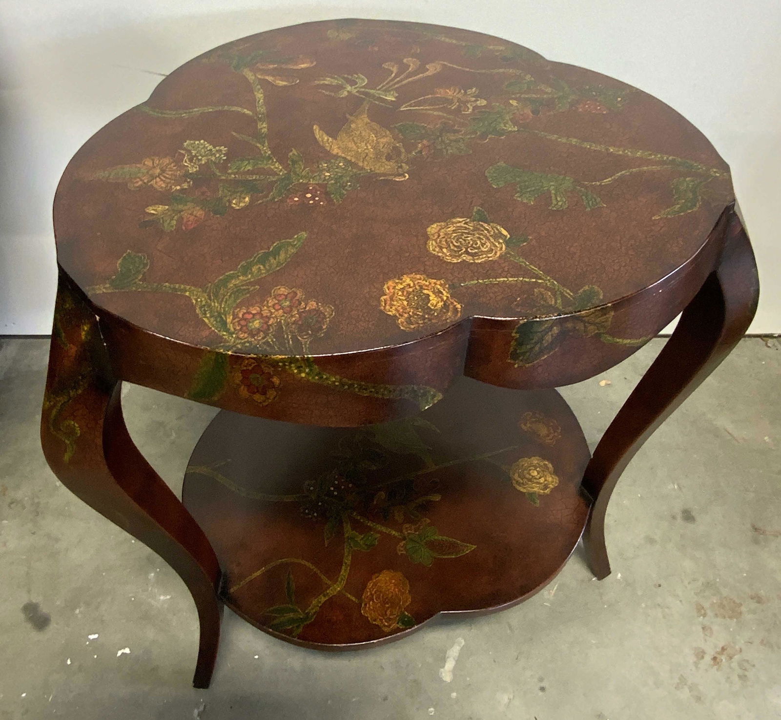 WILLIAM SWITZER Chinoiserie Trefoil Lamp Table (1 of 18)
