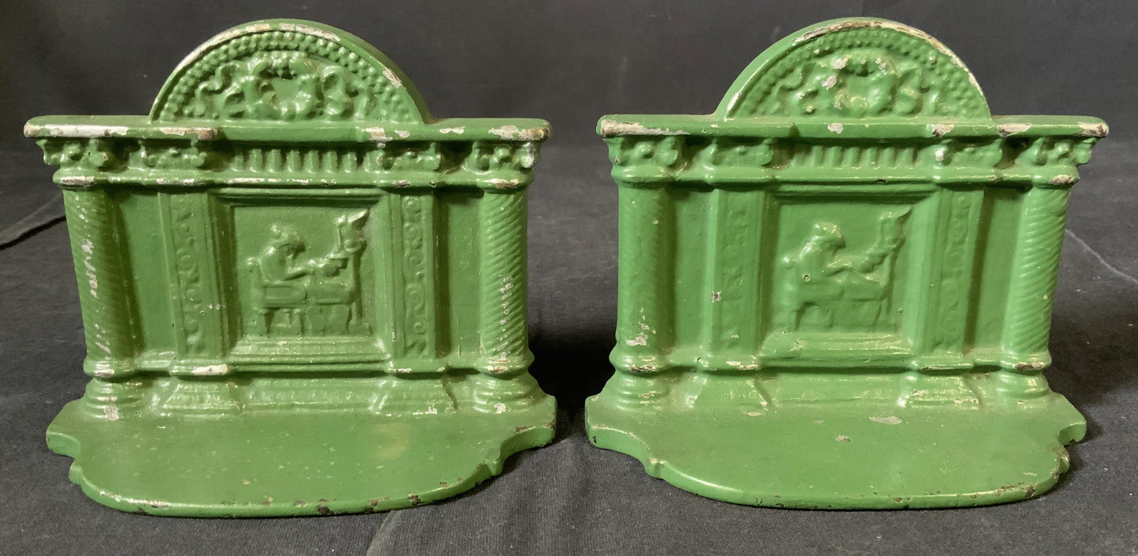 Pair Vintage Cast Iron Bookends (1 of 7)