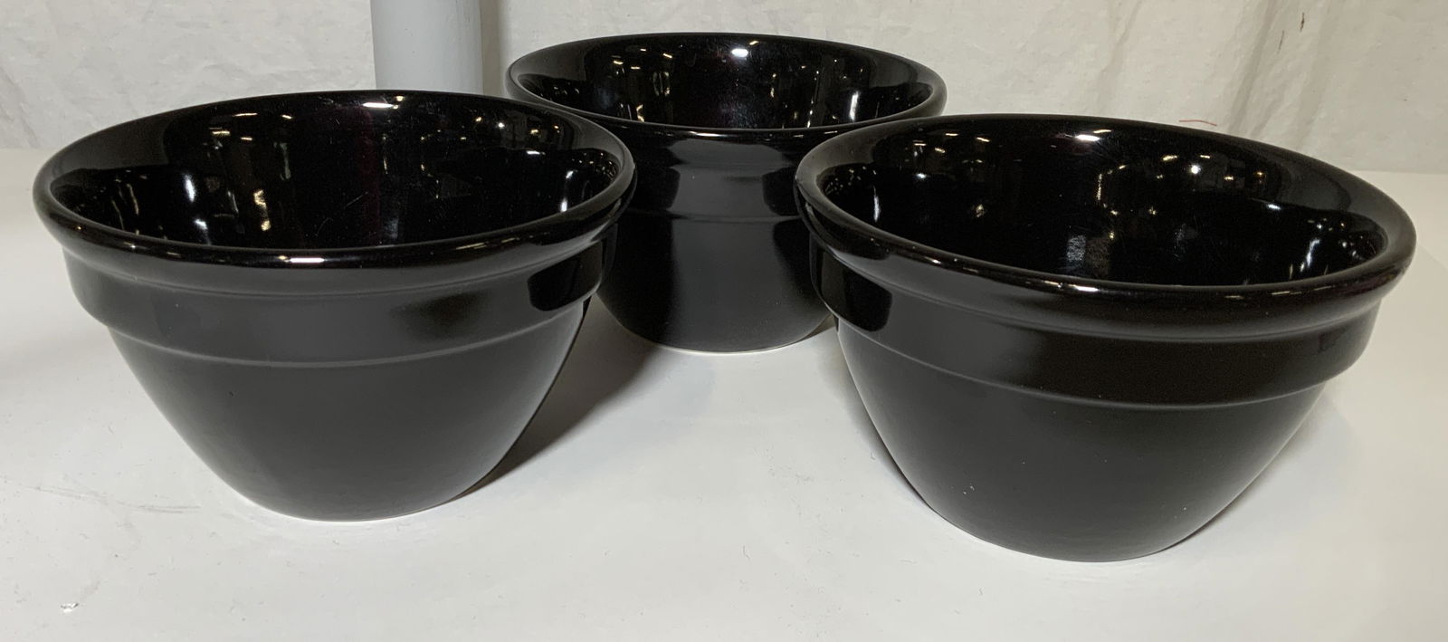 3 Black Glazed Hall Porcelain Bowls (1 of 5)