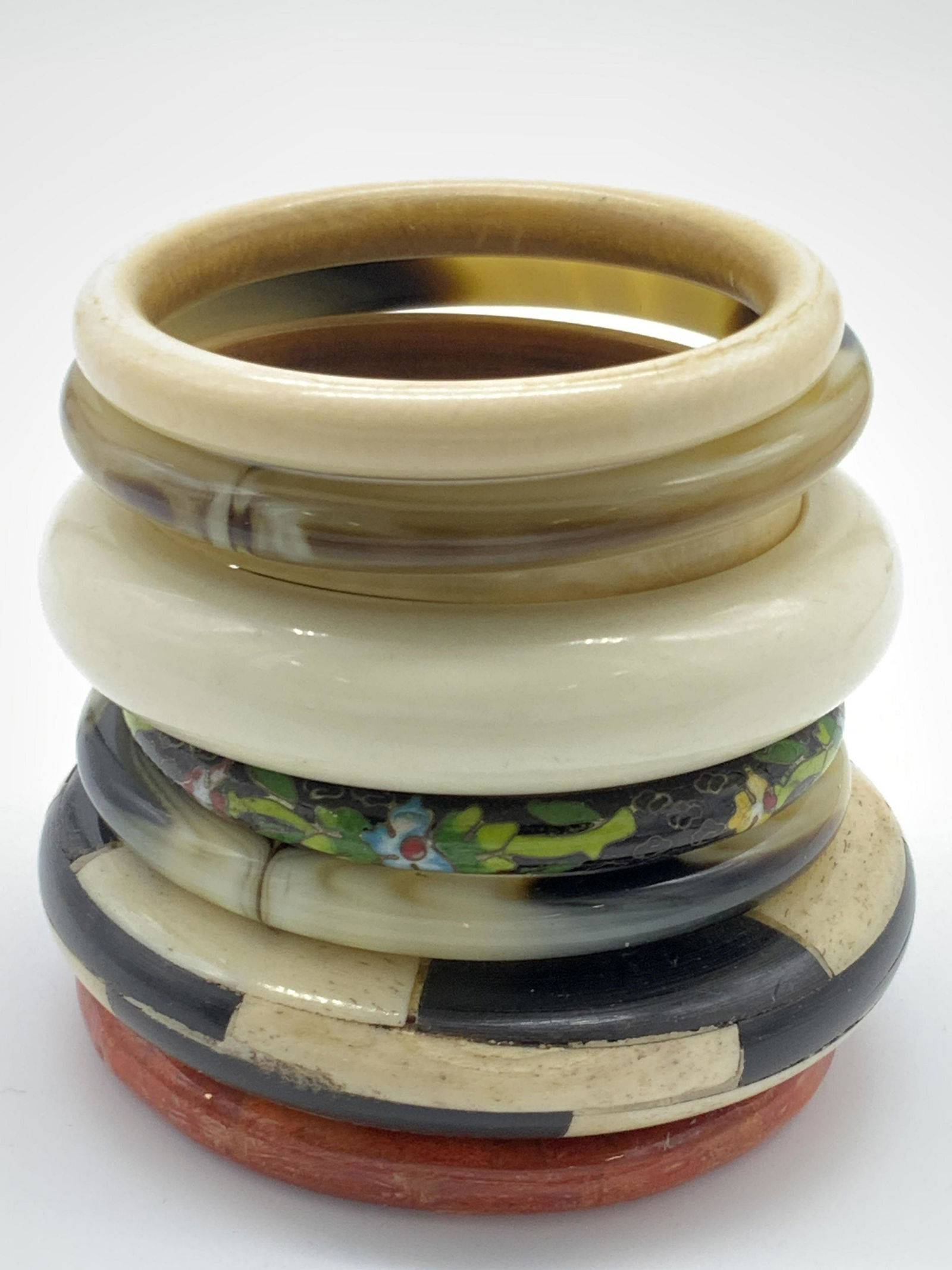 Lot 8 Ladies Fashion Bangles, Jewelry (1 of 7)