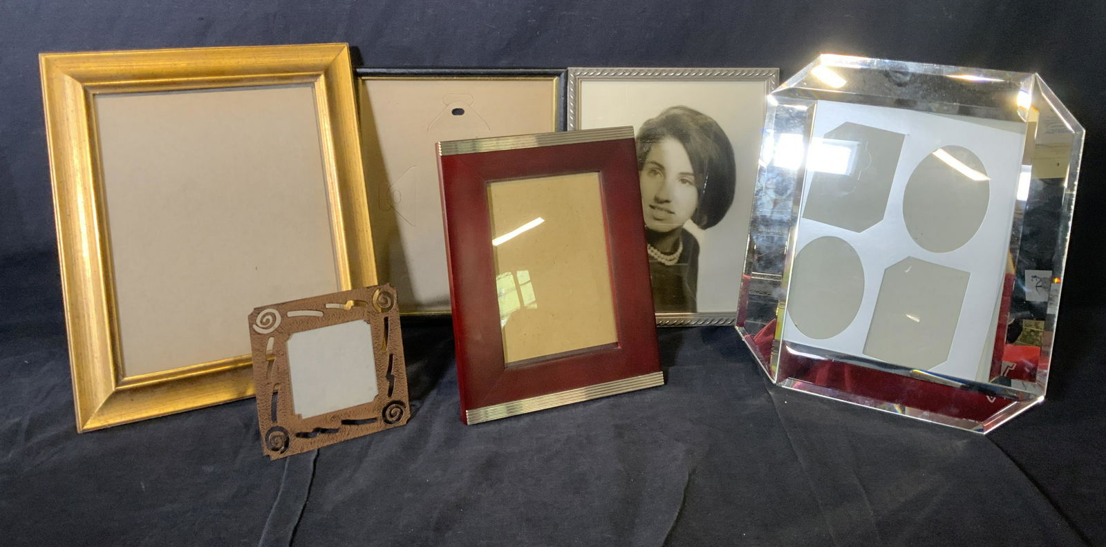 Group Lot 6 Picture Frames (1 of 7)