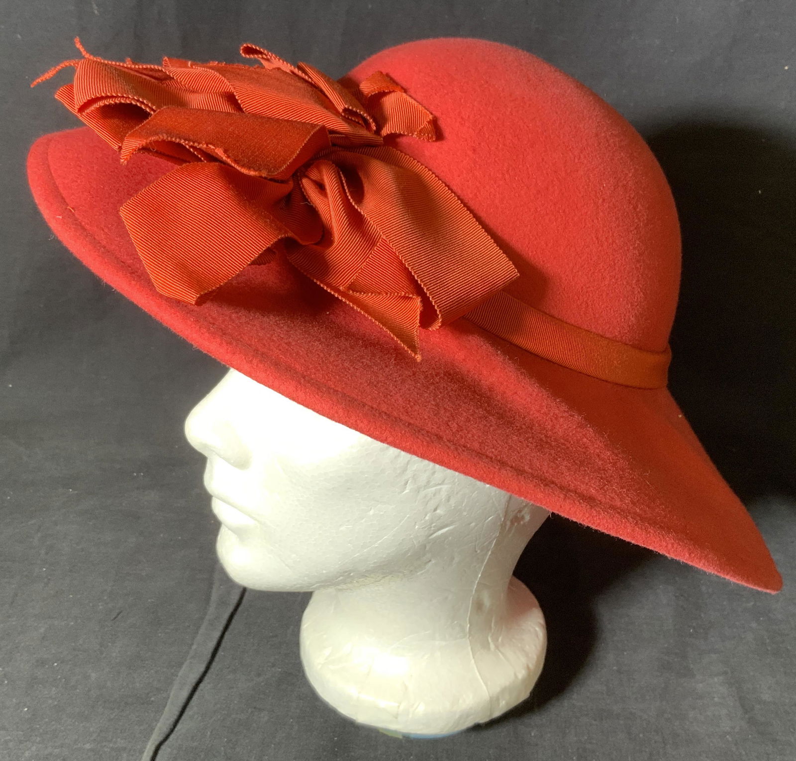 Lot 2 Vintage Wool & Felt Hats (1 of 7)