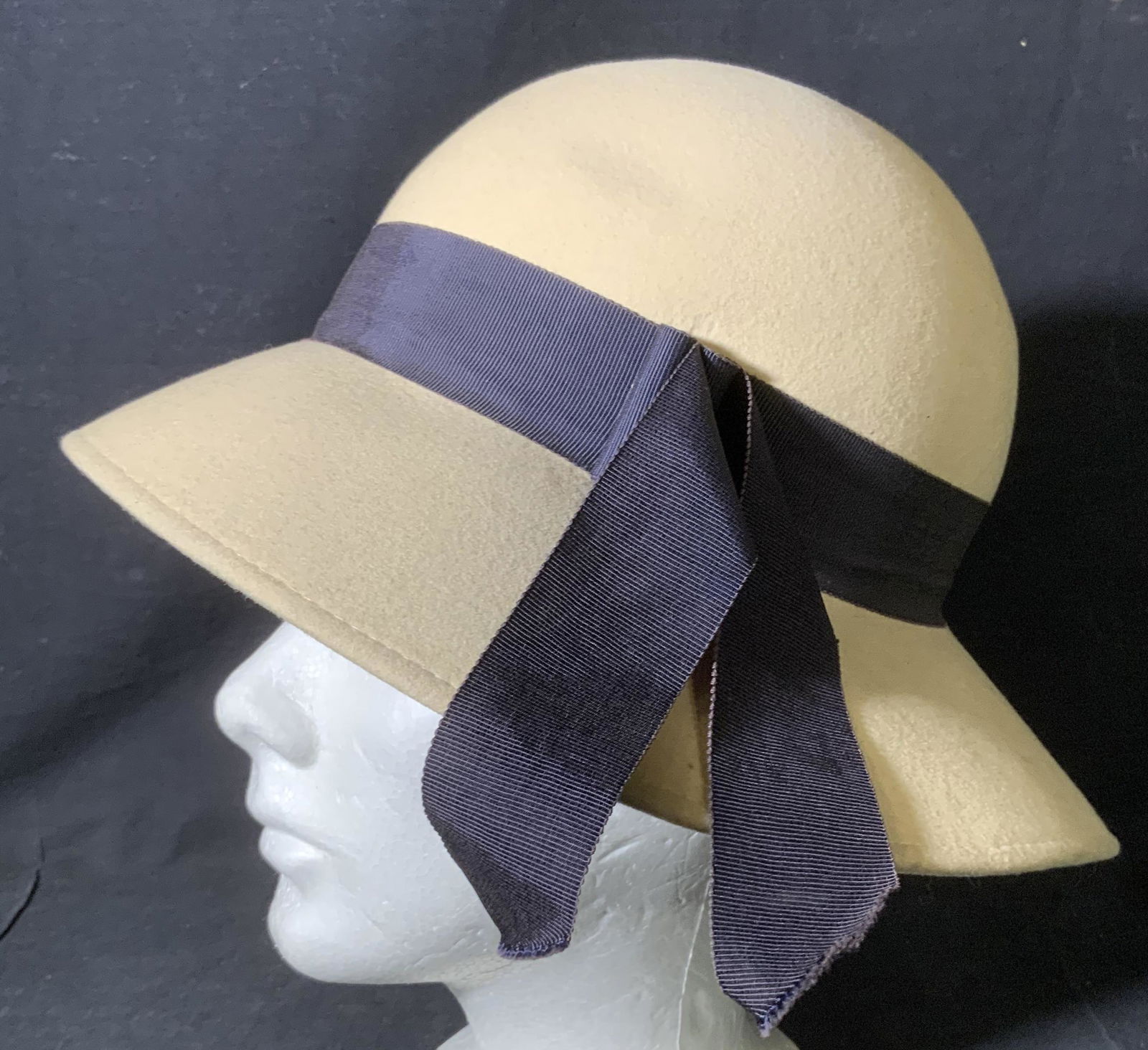 Lot 3 Vintage Wool Hats (1 of 6)