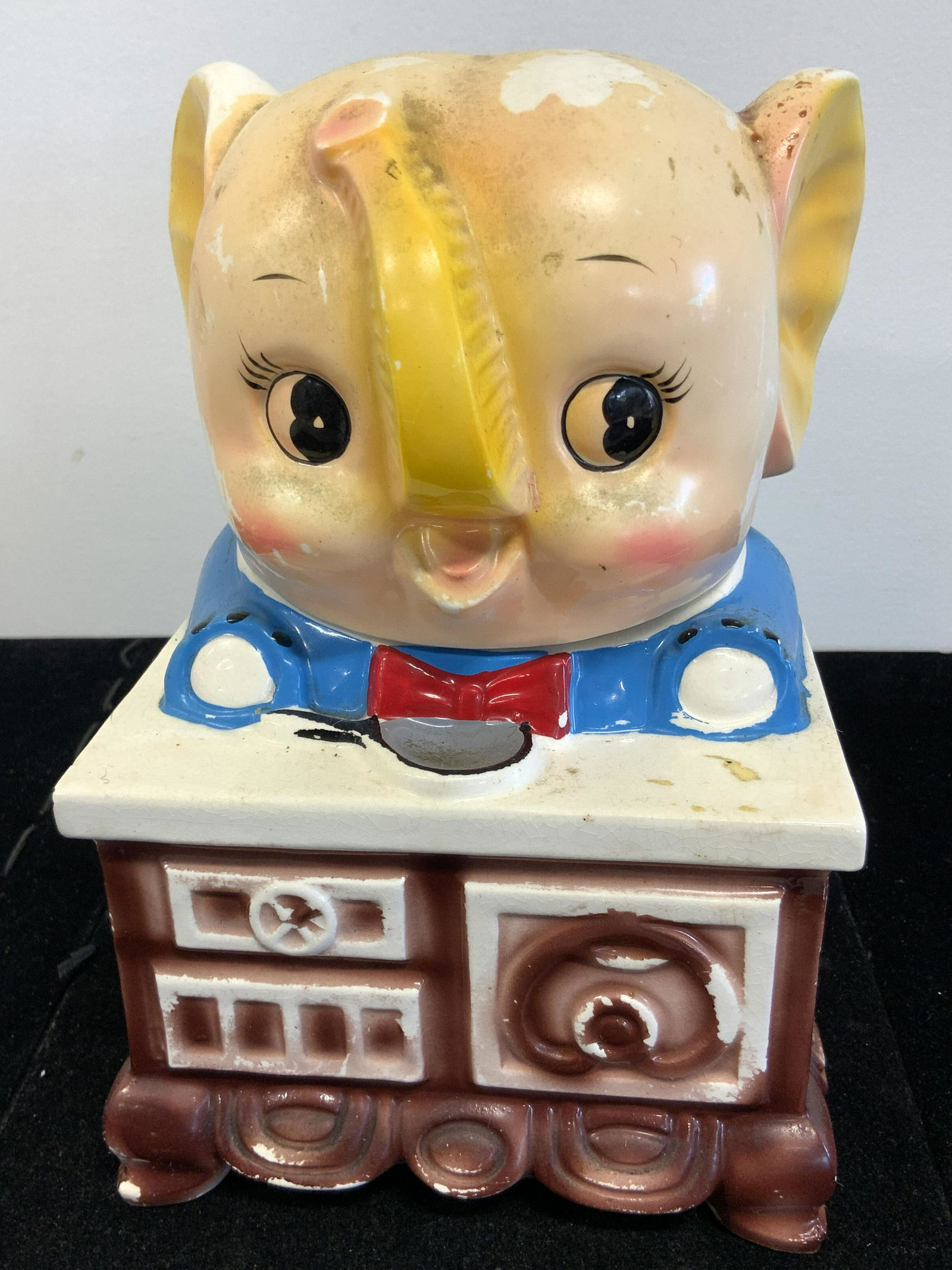 Vintage Elephant Form Ceramic Cookie Jar (1 of 7)