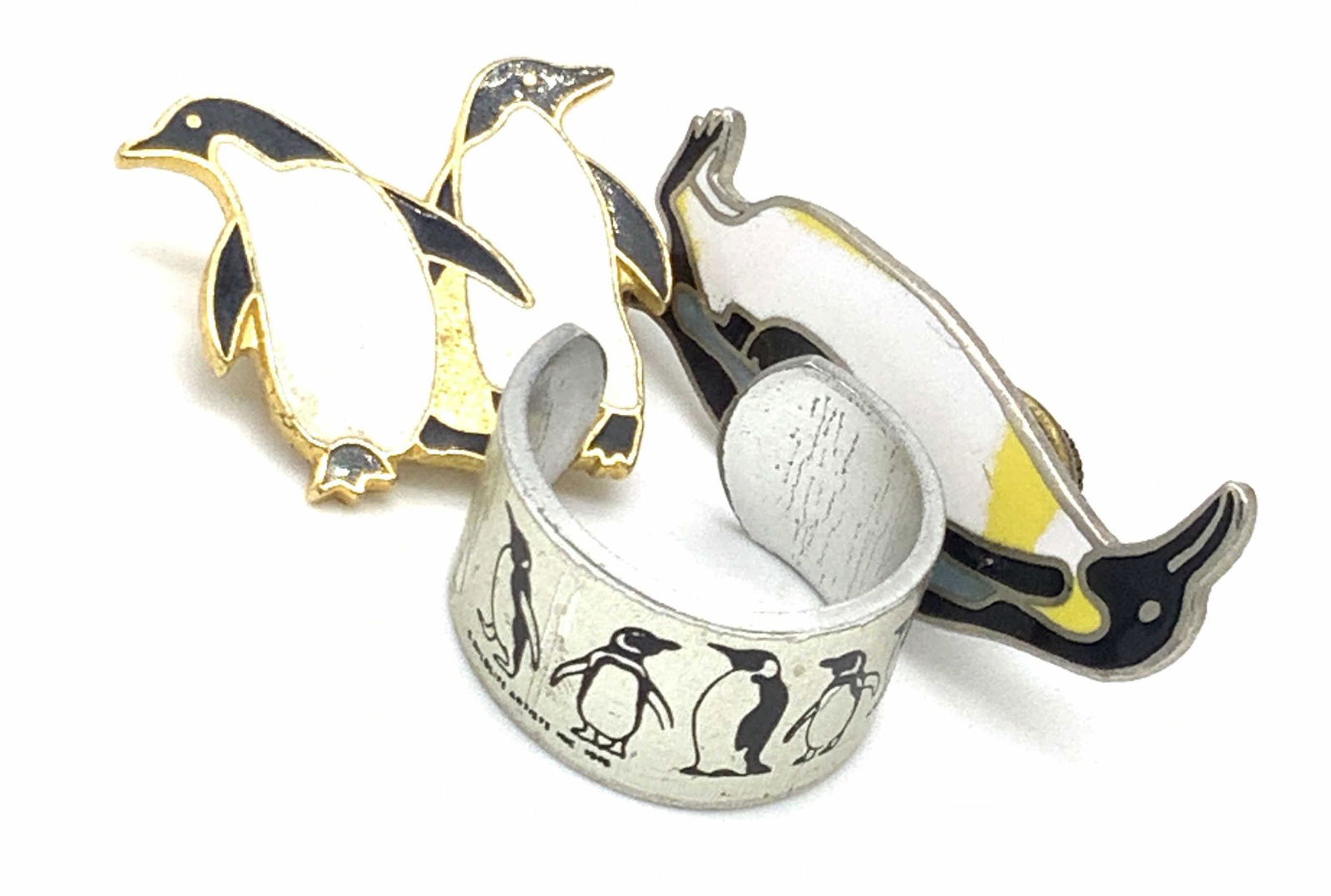 Lot 3 Penguin Motif Ring & Pins, Jewelry (1 of 10)