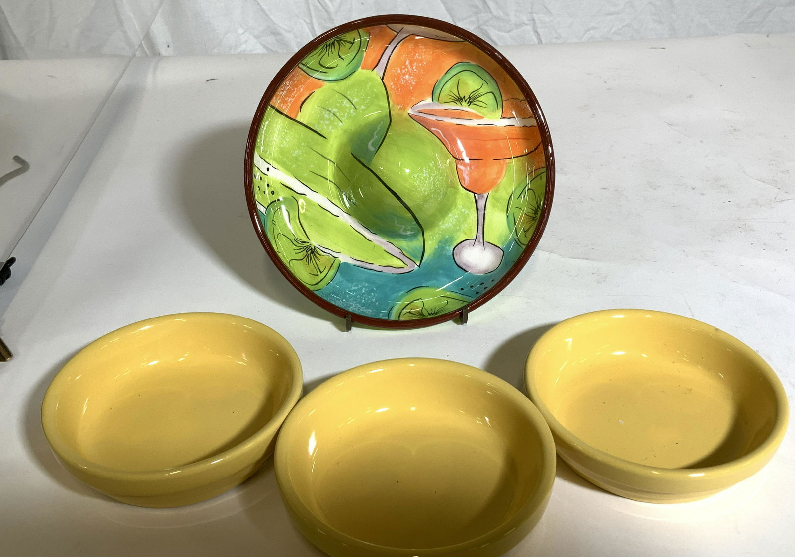 Salsa Chip and Dip Sombrero Ceramic Set 4 (1 of 5)