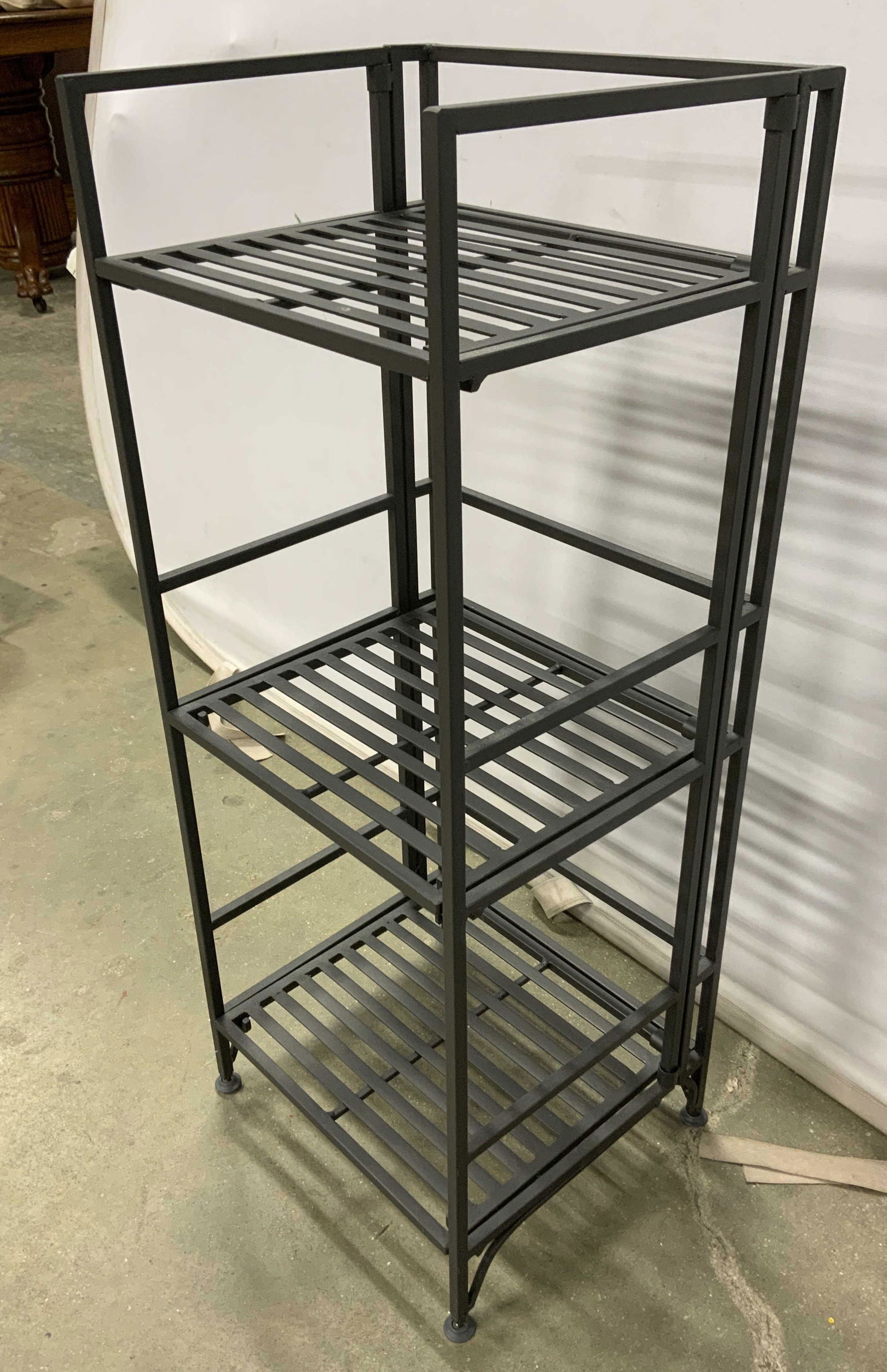 Collapsible Metal Rack (1 of 5)