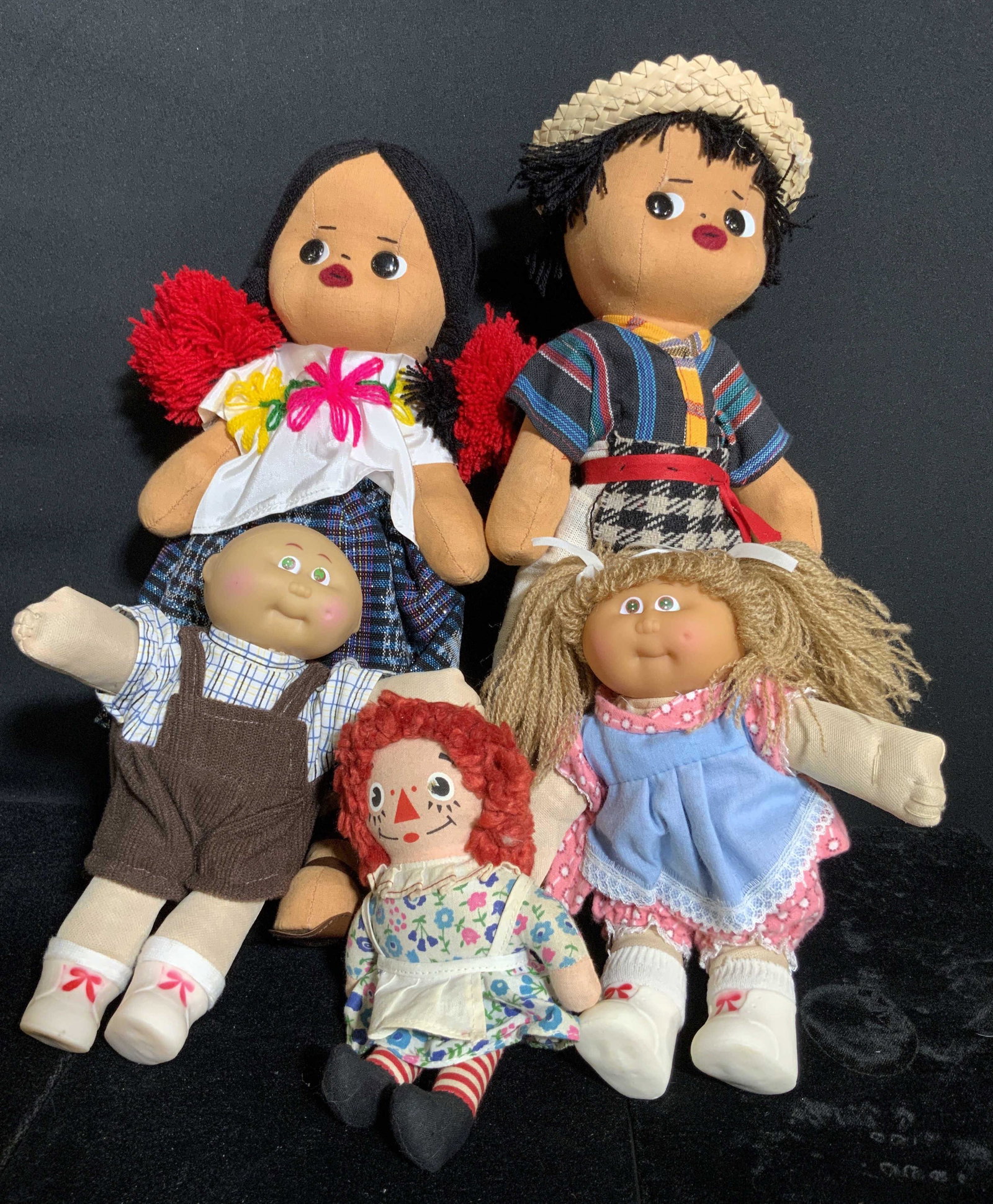 Lot 5 Fabric & Composite Dolls, Raggedy Ann & More (1 of 11)