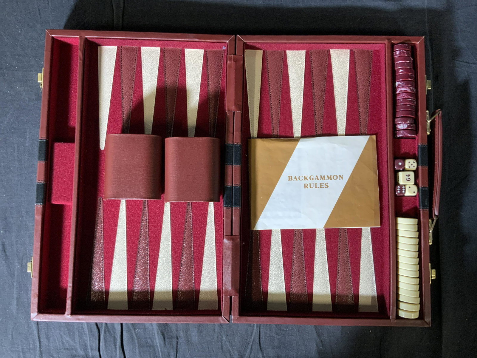 APEX Backgammon Set: APEX Backgammon Set, inscription reads ‘Apex Made in Taiwan’, measures 10 x 15 1/8 inches, measures 15 x 20 1/8 inches when open, five dice, 30 pieces, surface wear to case, Apex, backgammon set, 