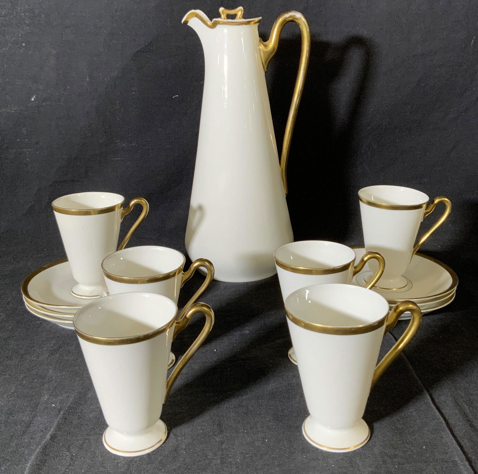 Set 13 BAVARIA THE BARONIAL Coffee Service (1 of 7)