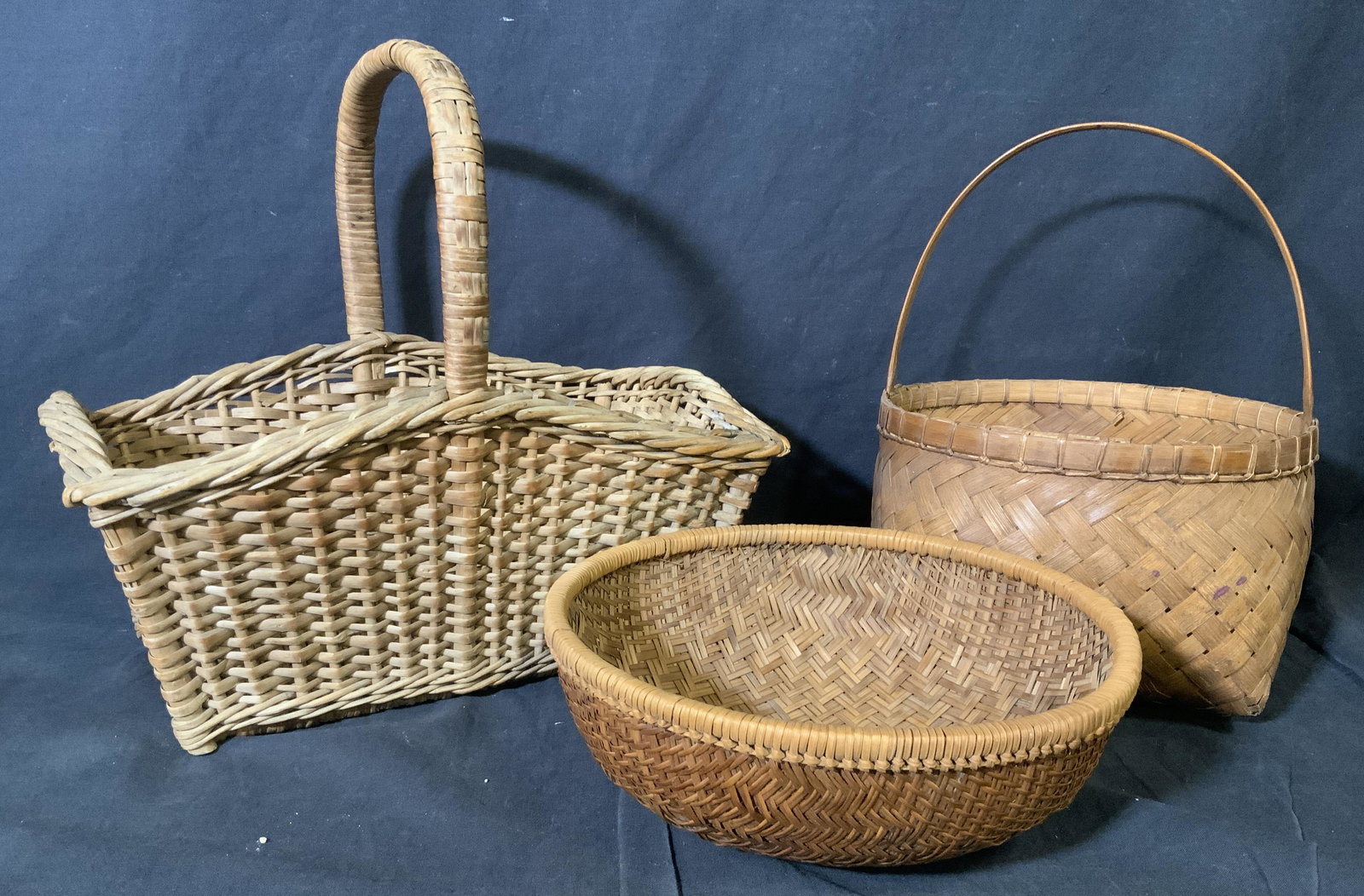 Group Lot 3 Wicker Baskets (1 of 6)