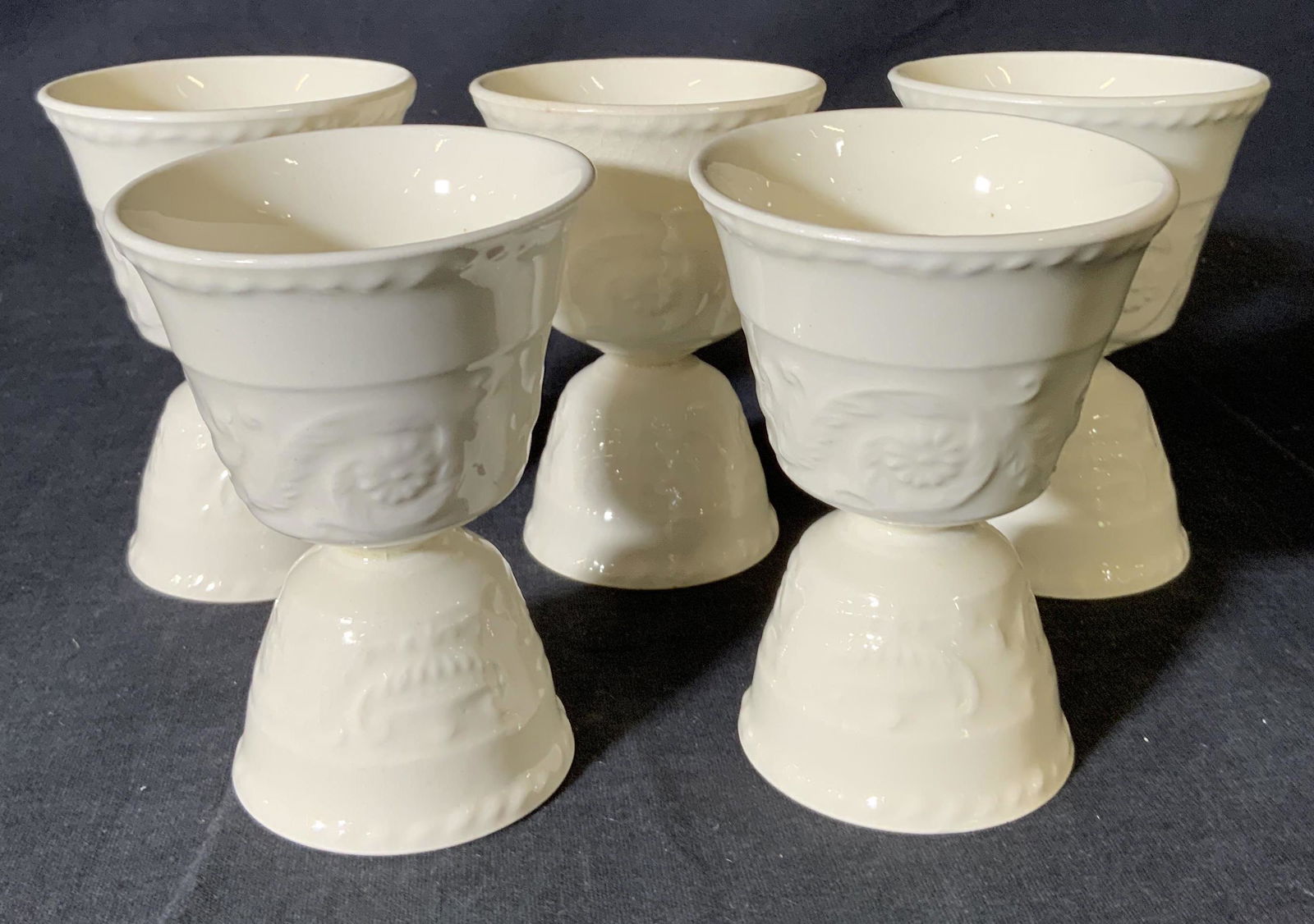 Set 5 Vintage Porcelain Egg Cups (1 of 4)