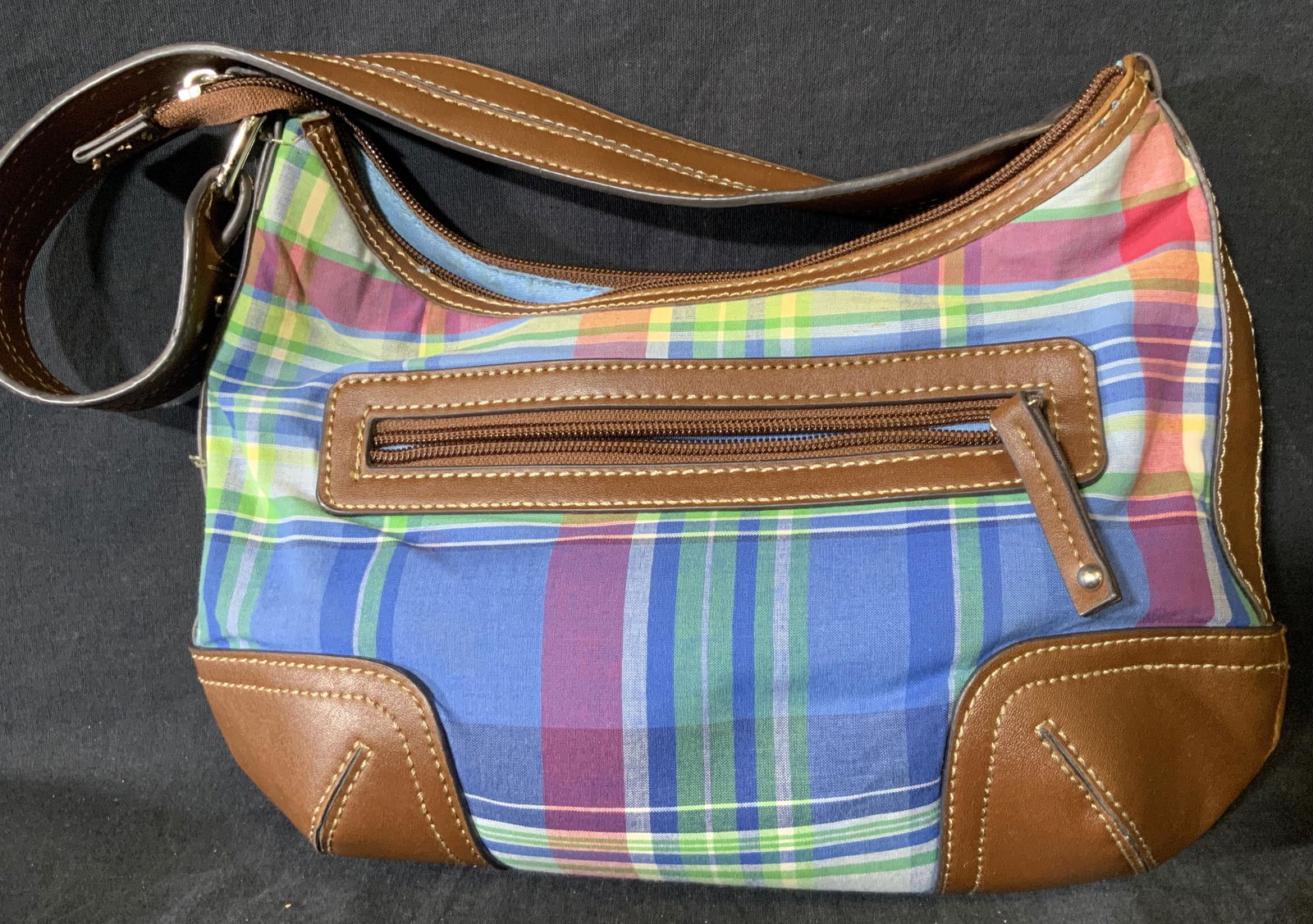 Group Lot 1 Hand Bag and 2 Clutch Purses (1 of 8)