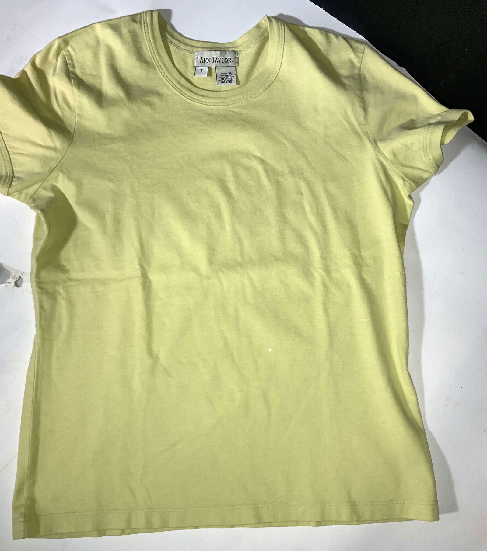Grp 3 ZARA, ANN TAYLOR more Ladies Tee Shirts (1 of 8)