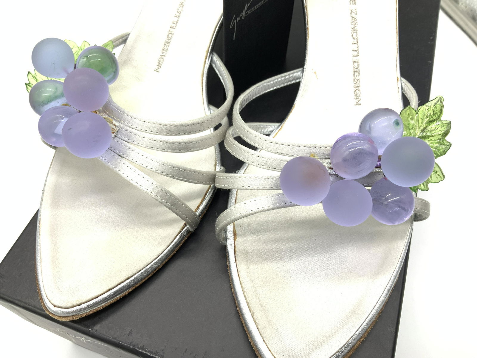 Giuseppe ZANOTTI Vntg Slide Heels, Org Box (1 of 9)