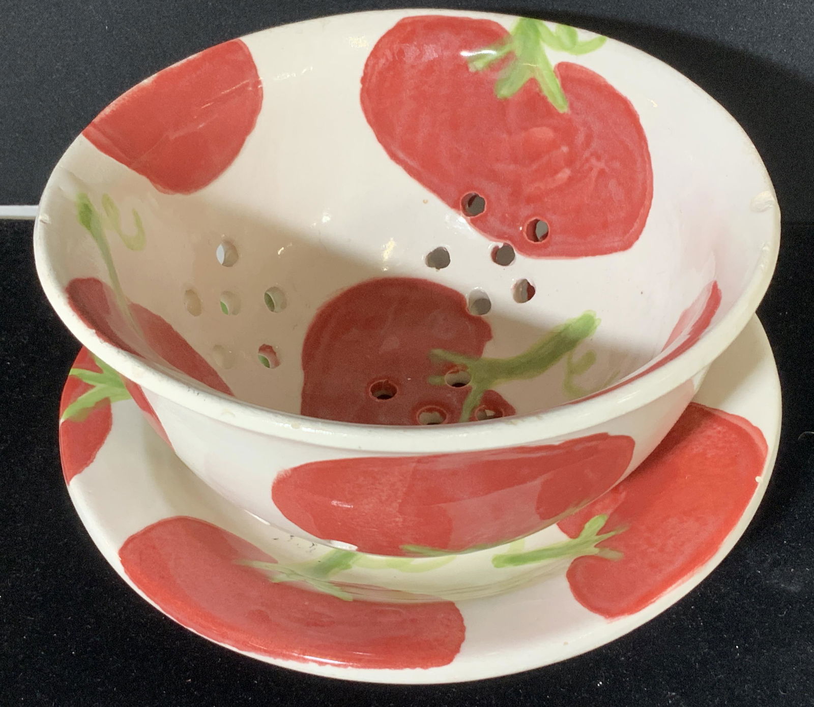 Ceramic Fruit and Vegetable Colander Strainer (1 of 5)