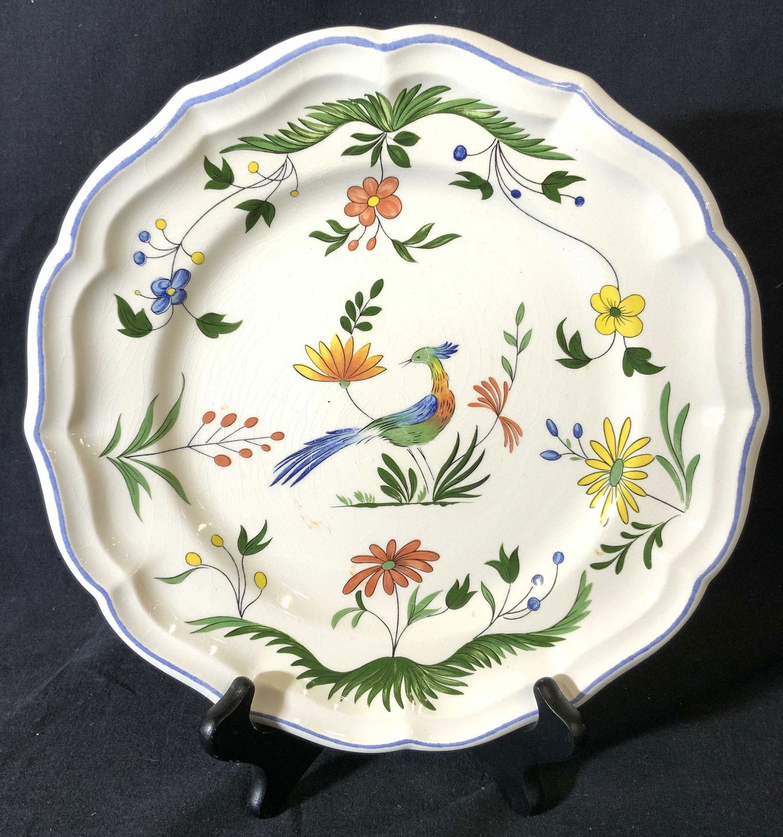 GIEN FRANCE Porcelain Plate W Floral Detail: Underside of piece is marked GIEN FRANCE. Plate is cream toned and porcelain. Piece has multi toned floral, leaf & bird detail. Piece measures approx 10 inches wide. Plate, porcelain plate, GIEN porce