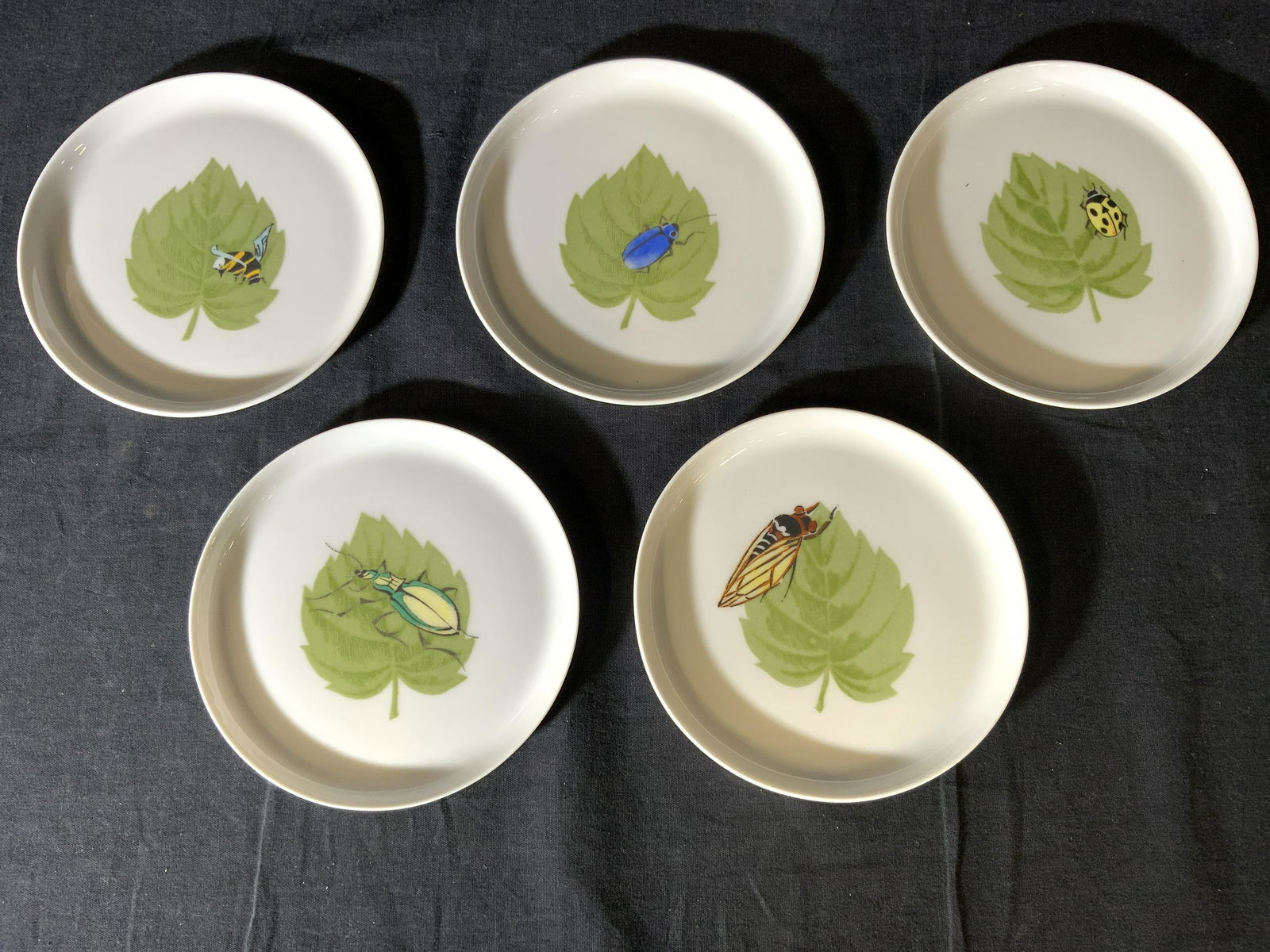 Set 5 LIMOGES A VIGNAUD Porcelain Dishes (1 of 8)