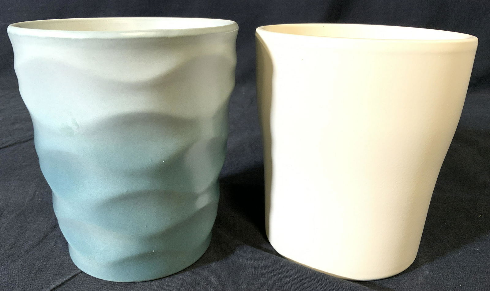 Lot 2 Ceramic Porcelain Orchid Planters (1 of 7)