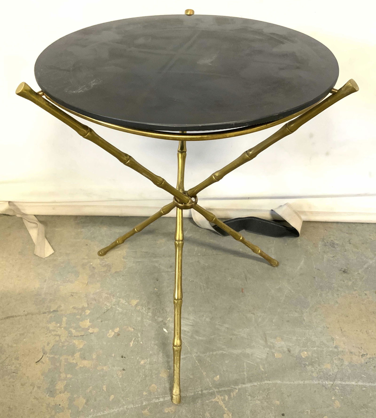 Cross Leg Brass Base Side Table W Glass Top (1 of 7)