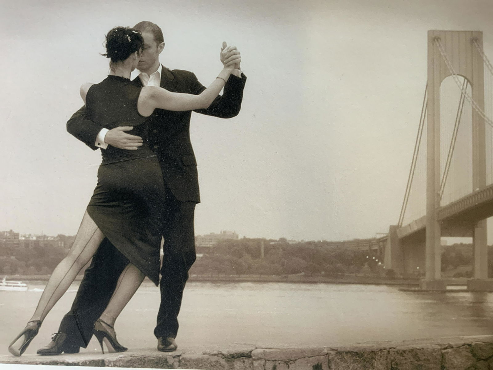 IGOR MALORATSKY Signed AP Photograph (1 of 6)