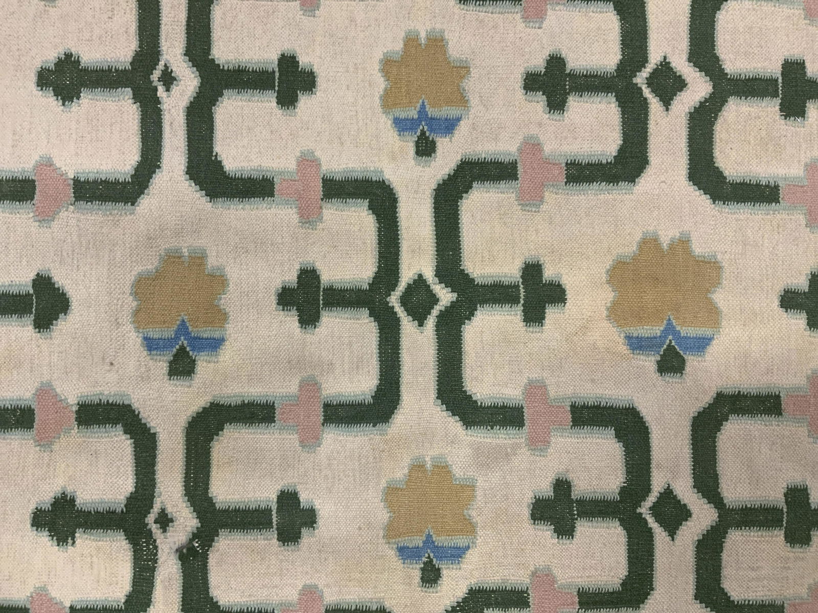 Handmade Dhurrie Area Rug (1 of 10)