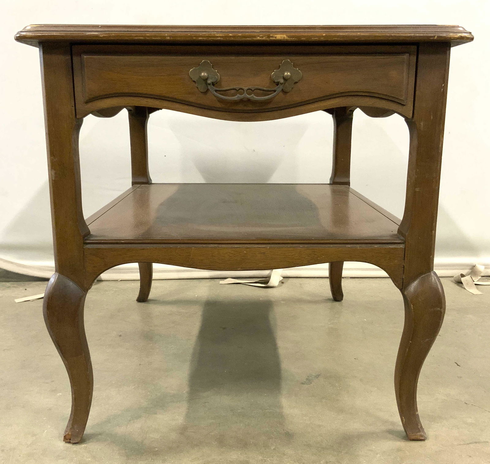 DREXEL Vintage Side Table W Drawer (1 of 11)