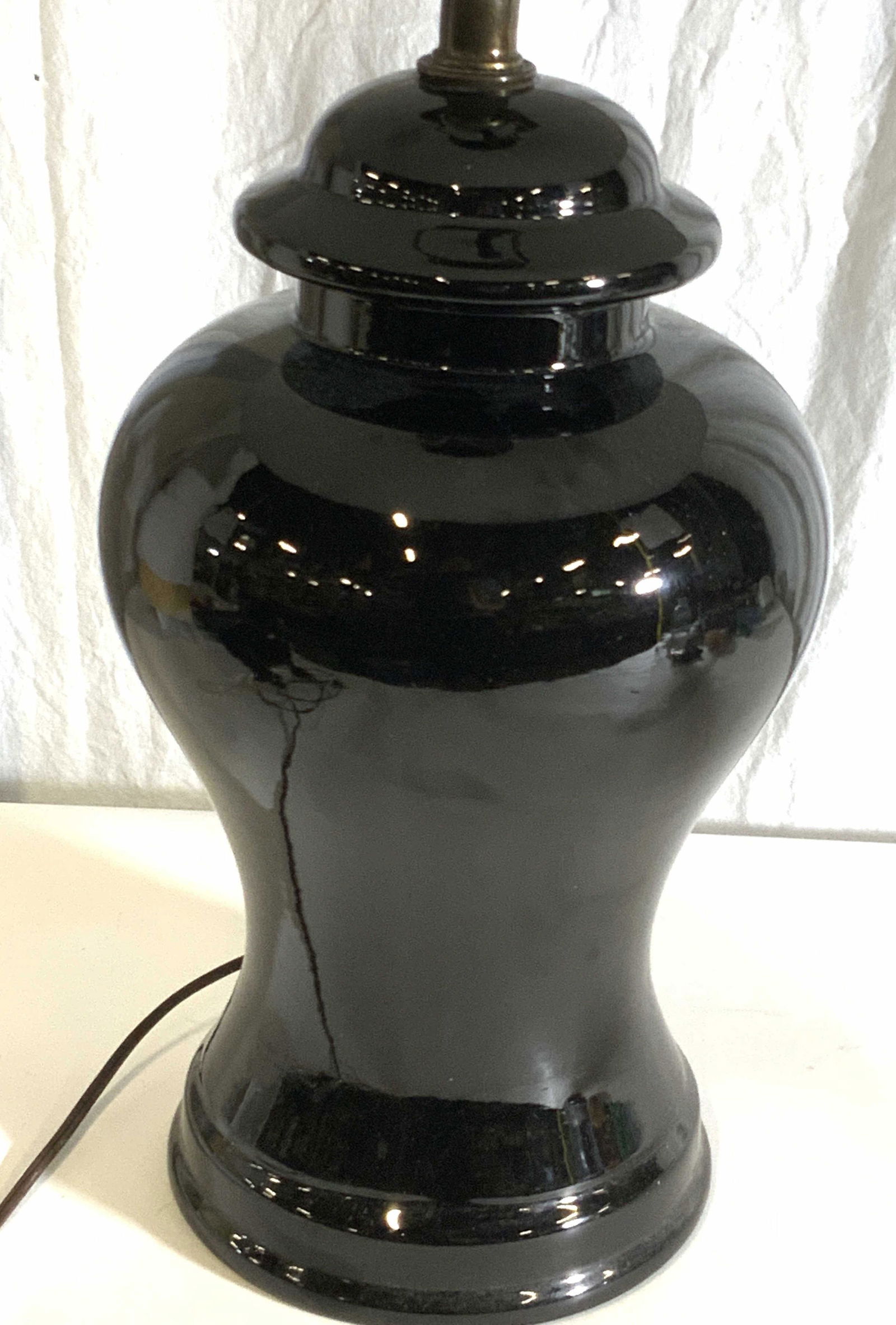 Black Ceramic Tabletop Lamp W/ White Shade (1 of 9)