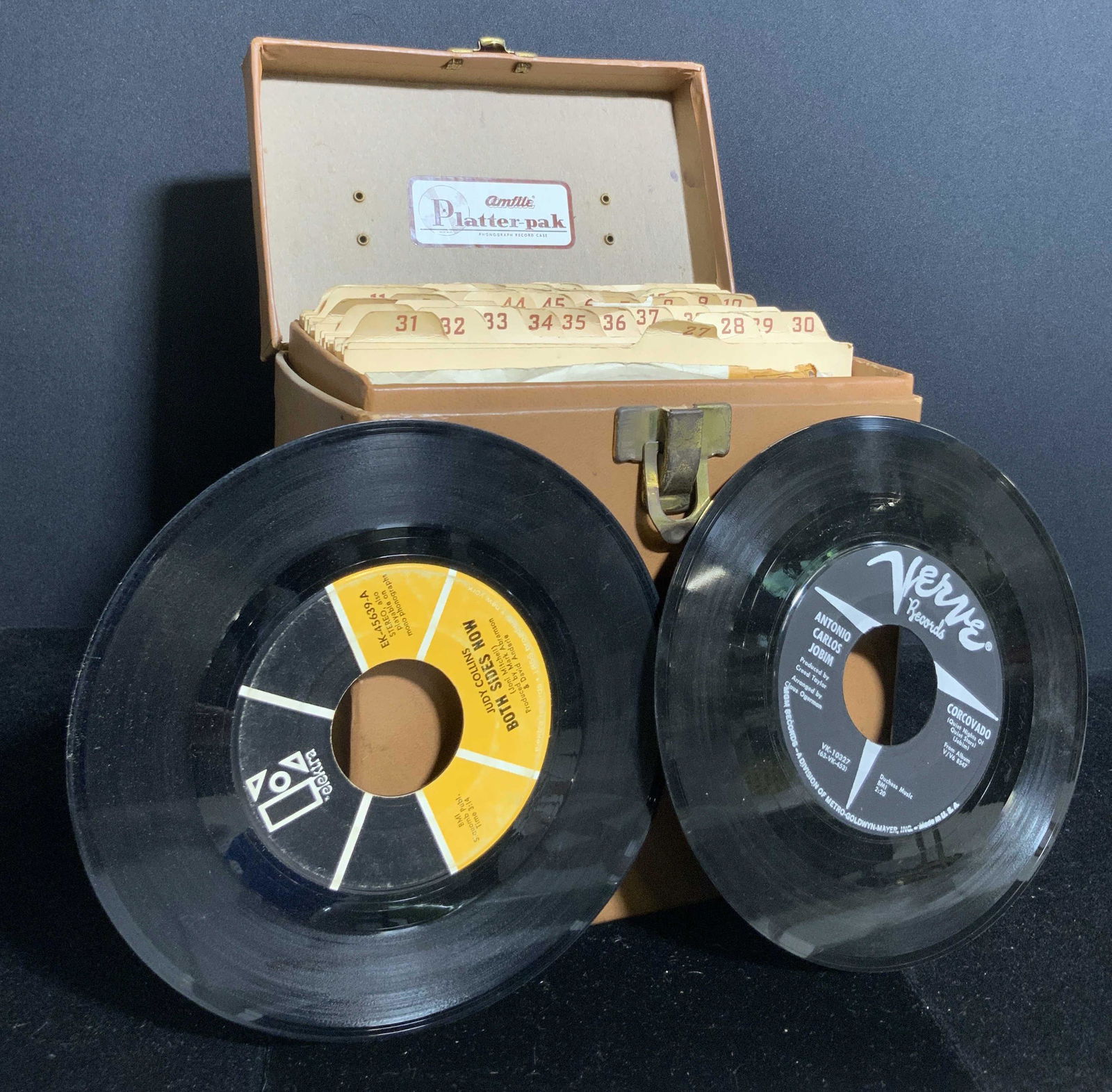 Lot 23 Vintage Collectible Vinyl 45 Records, Boxed (1 of 8)